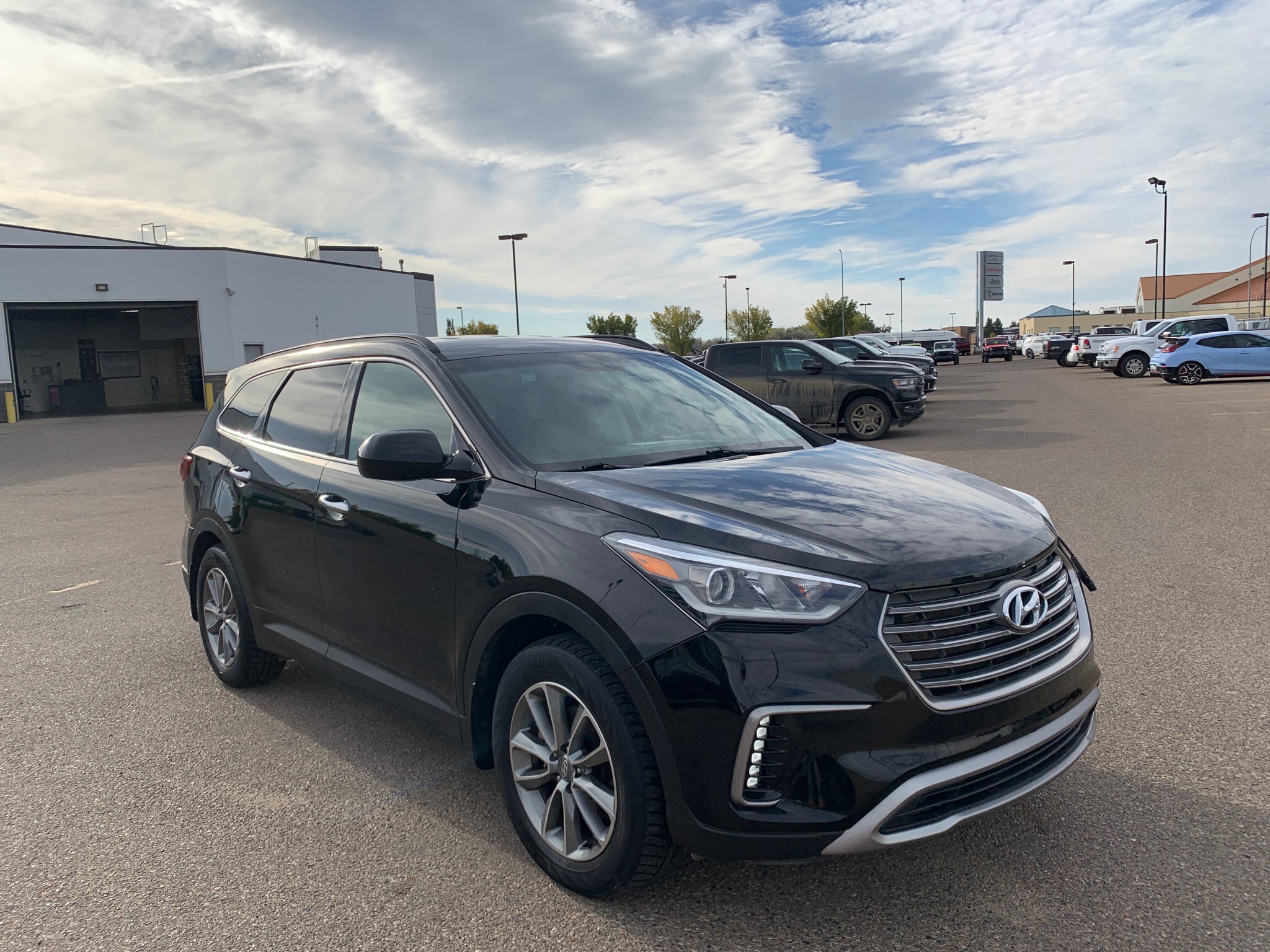 2017 Hyundai Santa Fe XL  - 83,764km