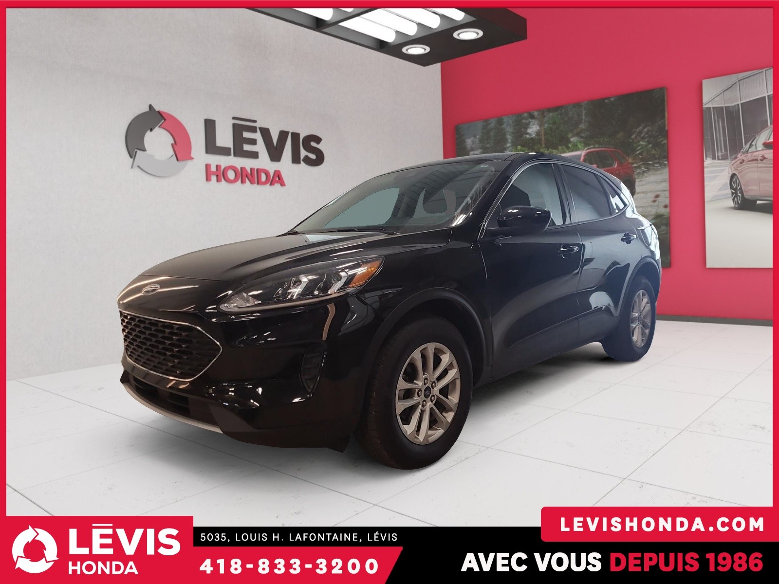 2020 Ford Escape SE - 10,747km
