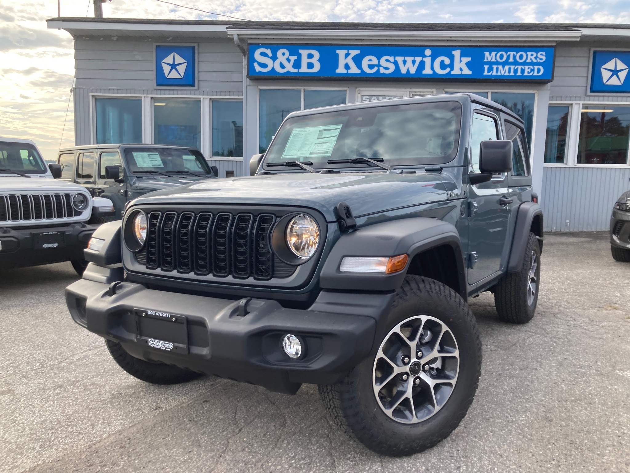 2024 Jeep Wrangler Sport - 12km