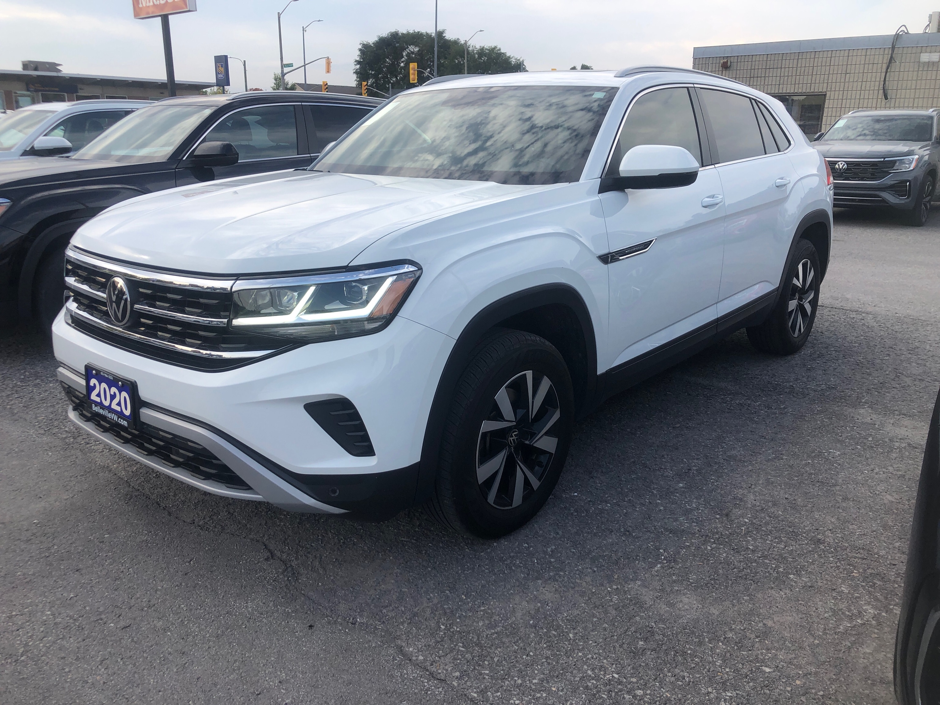 2020 Volkswagen Atlas Cross Sport 2.0 TSI Comfortline - 43,879km