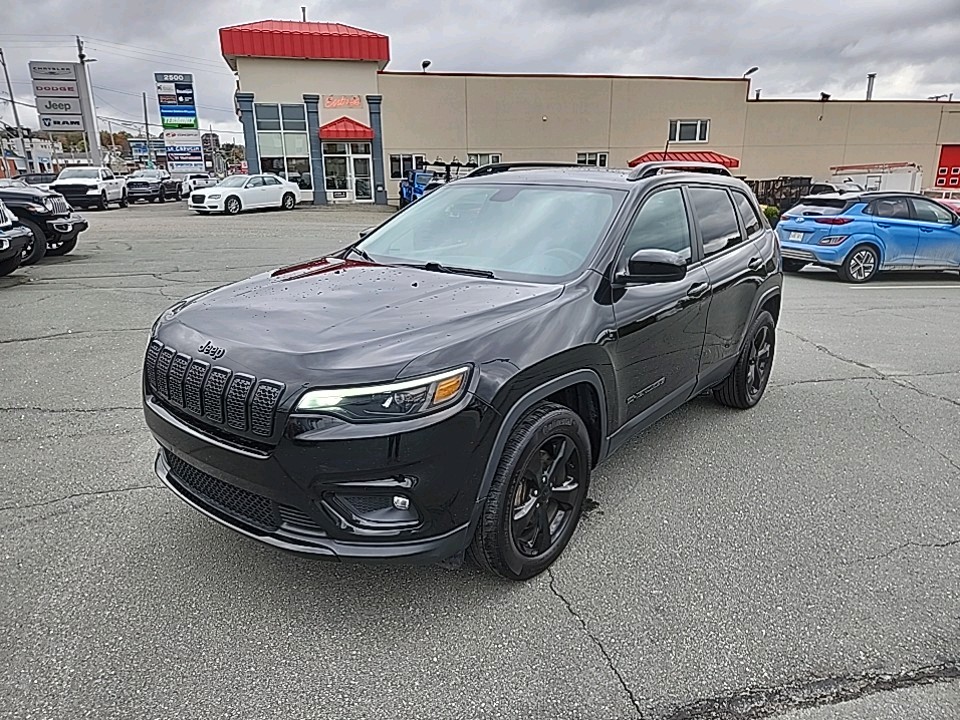 2020 Jeep Cherokee North - 104,216km