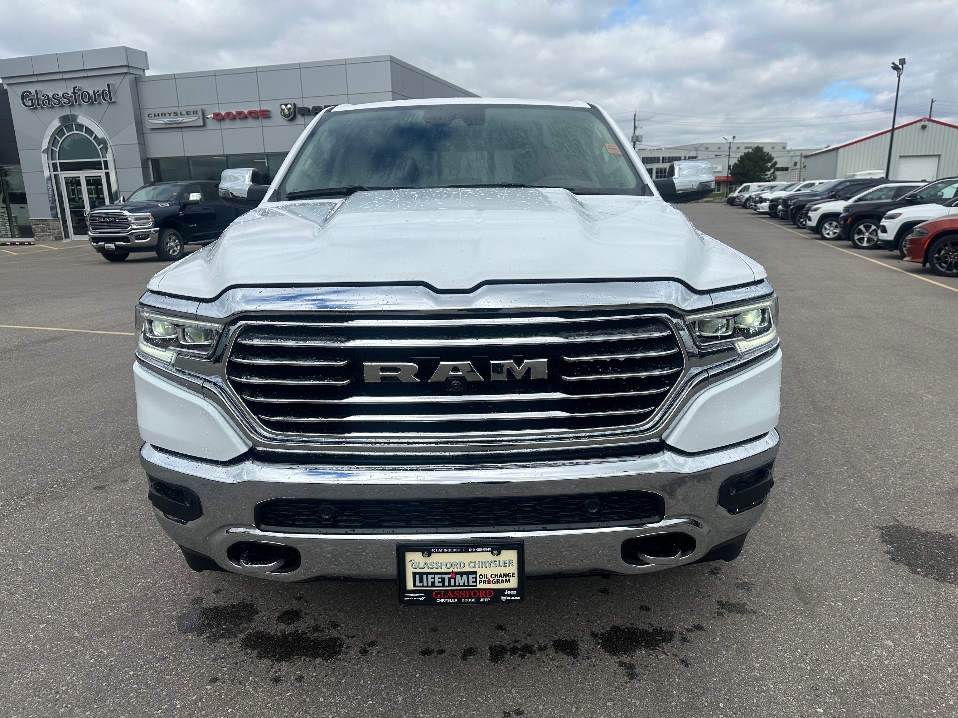 2024 RAM 1500 Limited Longhorn - km
