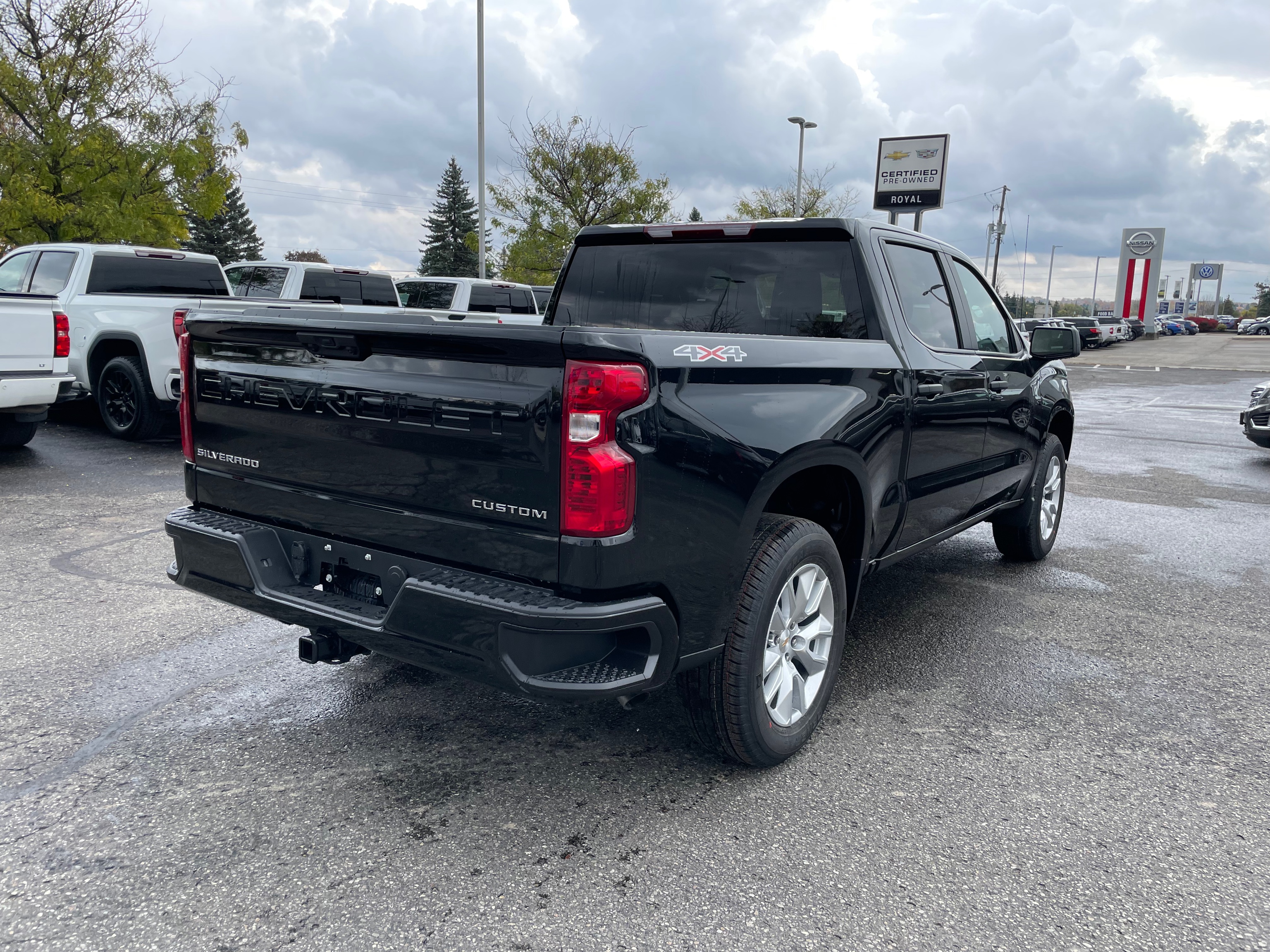 2024 Chevrolet Silverado 1500 Custom - 2km