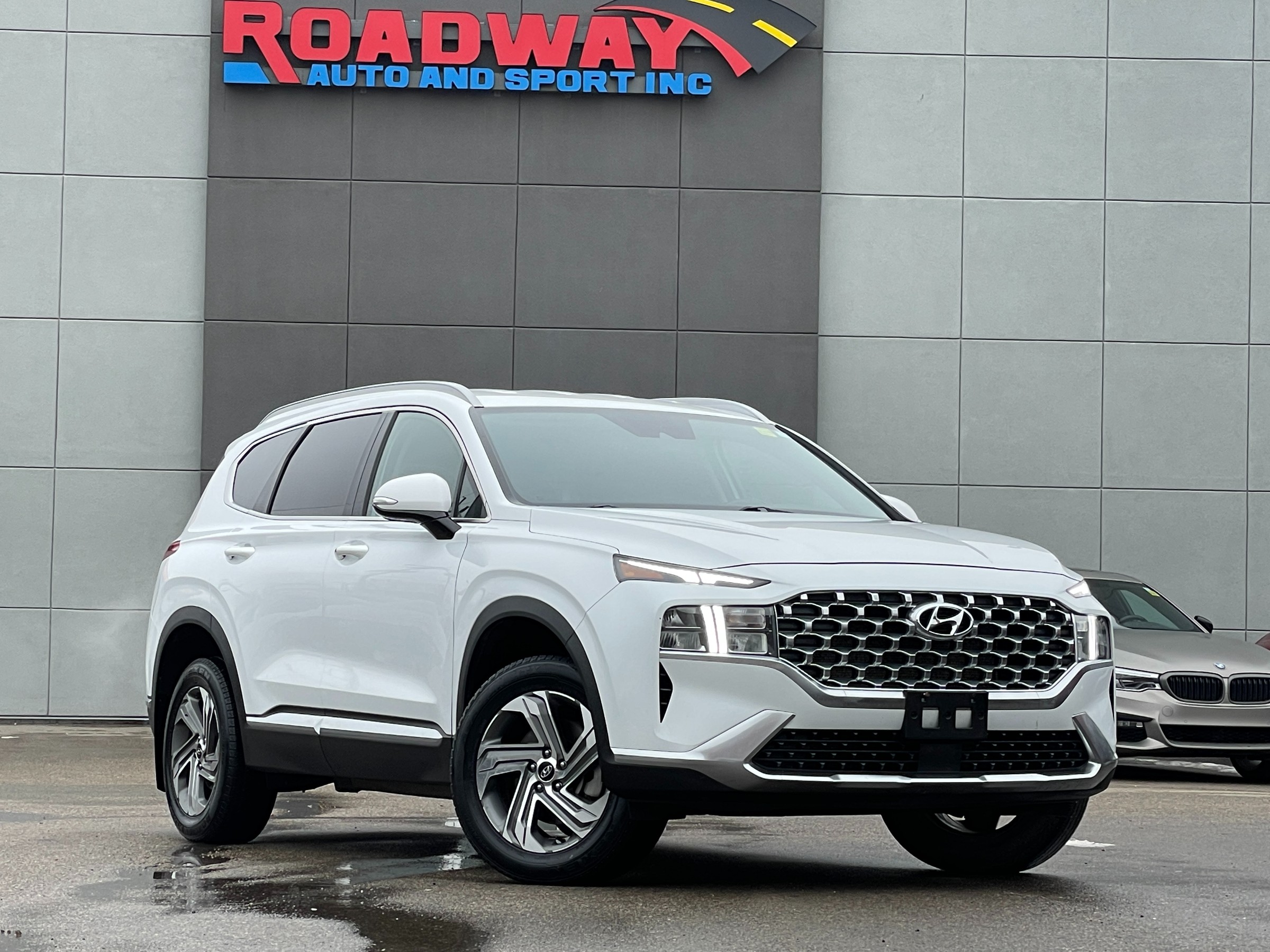 2022 Hyundai Santa Fe - 47,651km