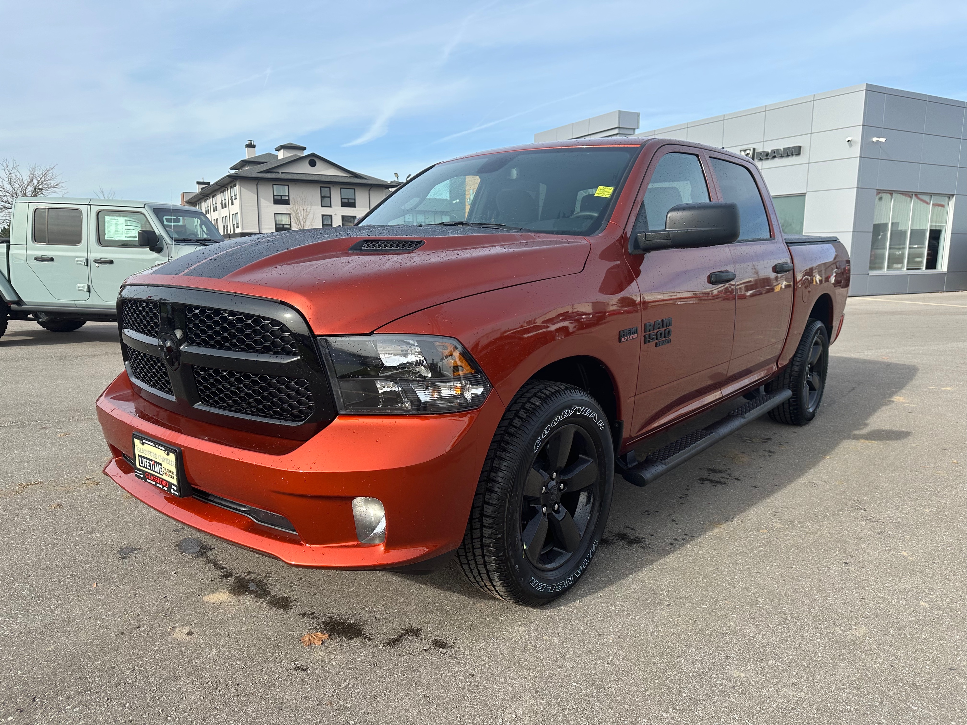 2023 RAM 1500 Classic Tradesman - km