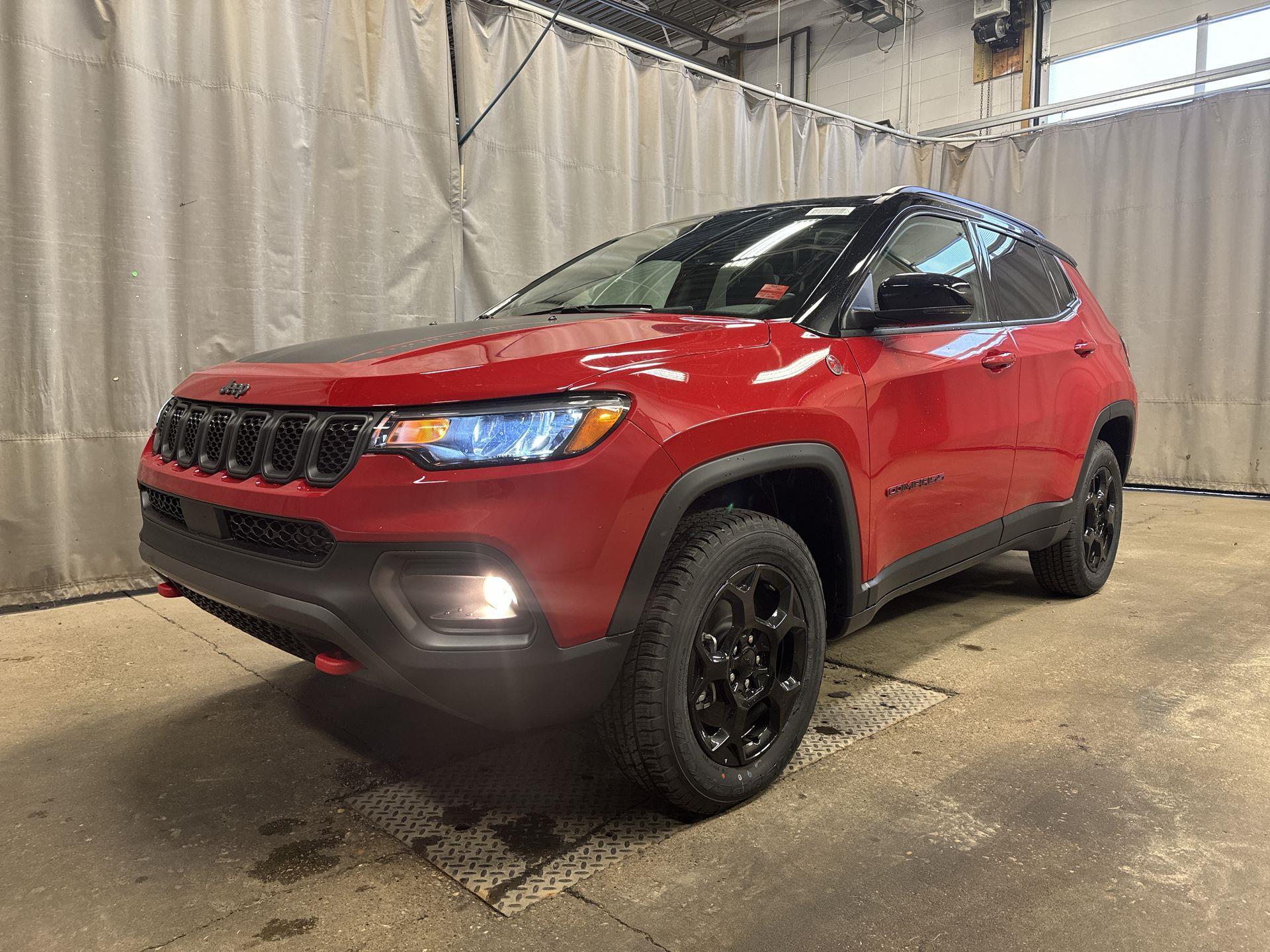 2024 Jeep Compass Trailhawk - 18km