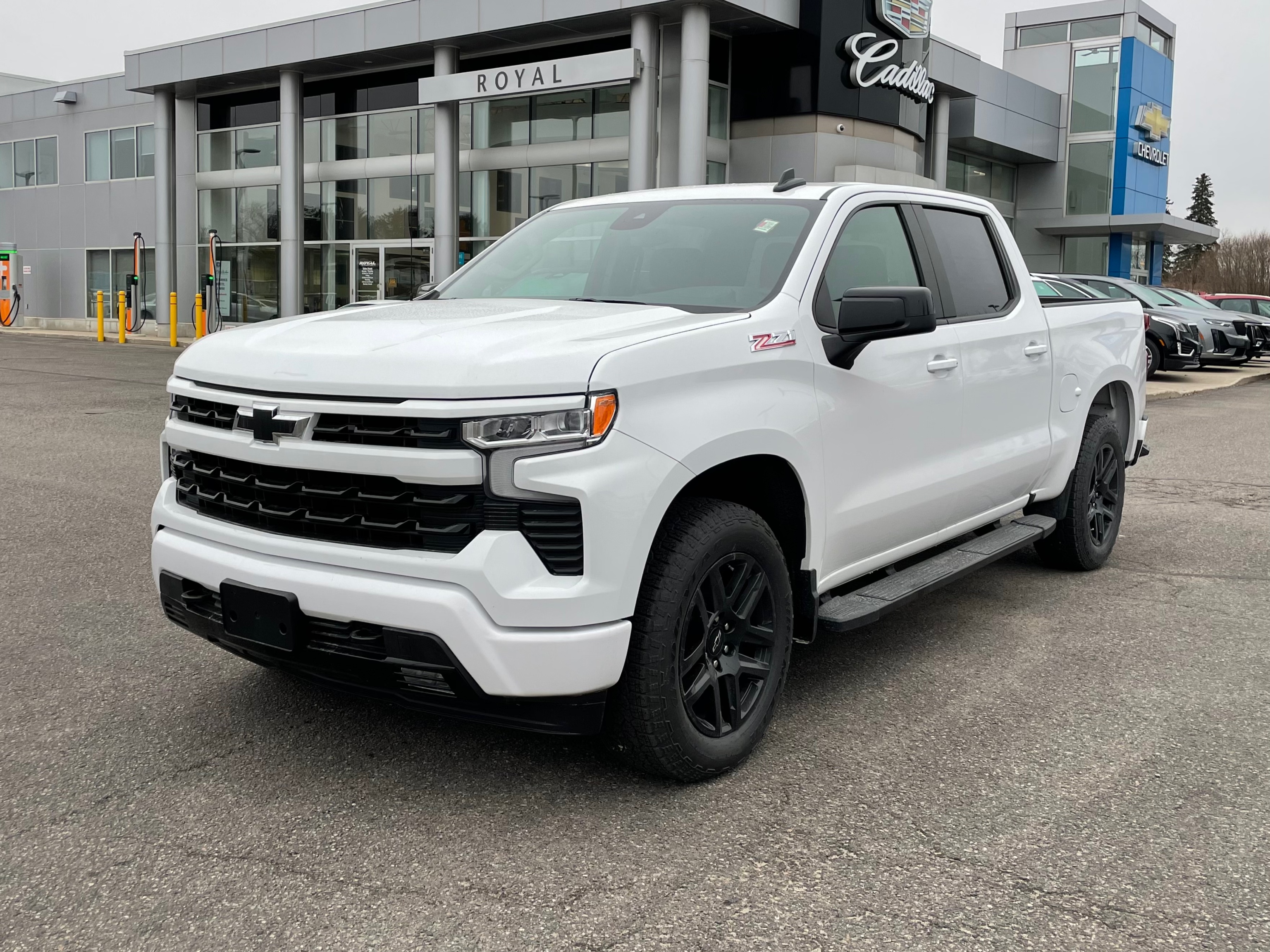 2024 Chevrolet Silverado 1500 RST - 2km