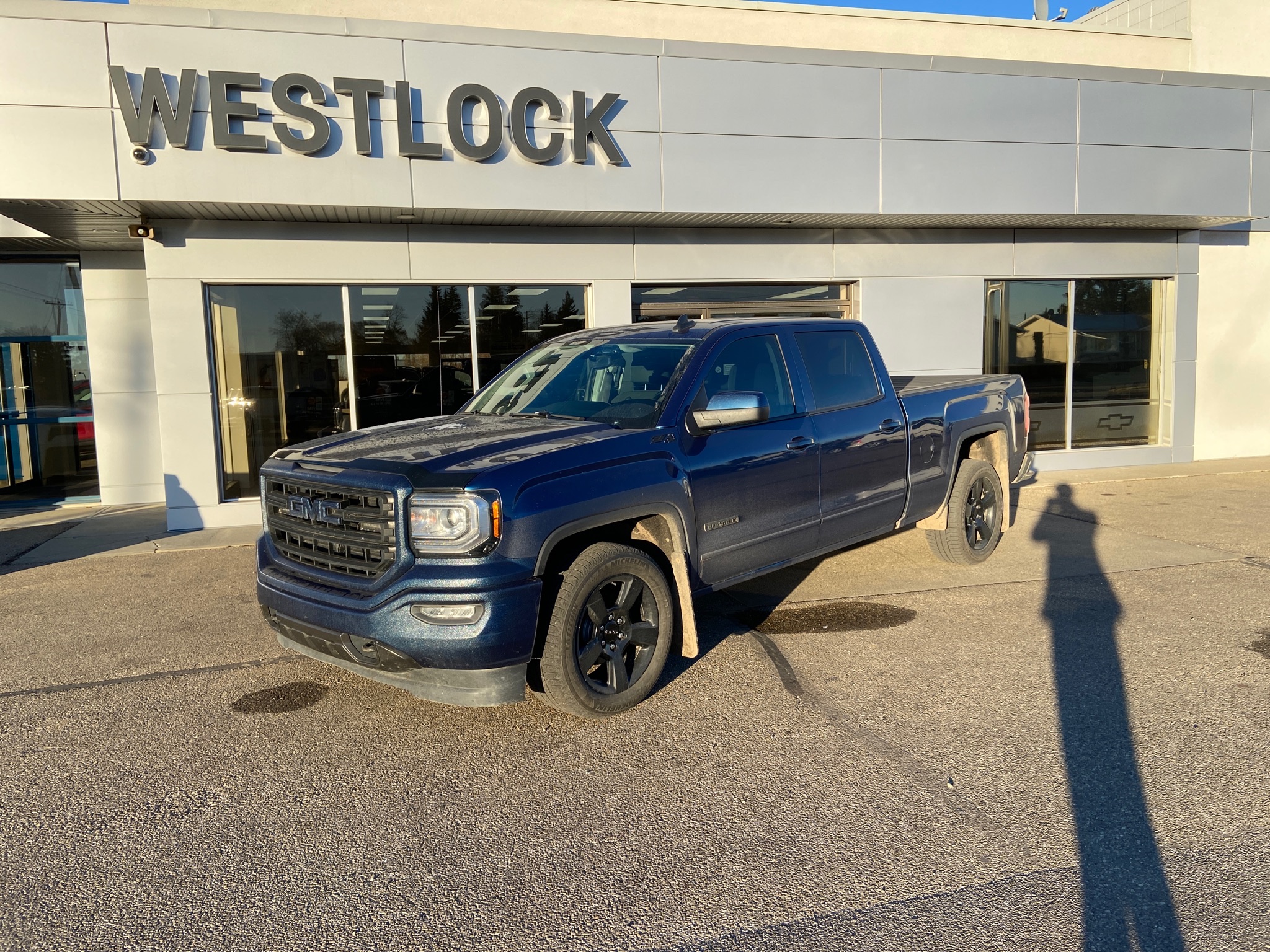 2017 GMC Sierra 1500 SLE - 151,419km