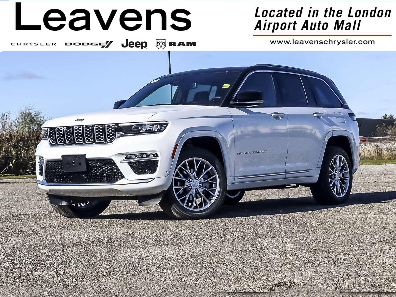 2024 Jeep Grand Cherokee Summit - 90km