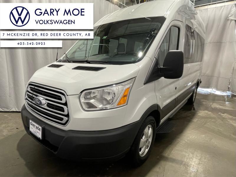 2019 Ford Transit Passenger Wagon XLT - 77,304km
