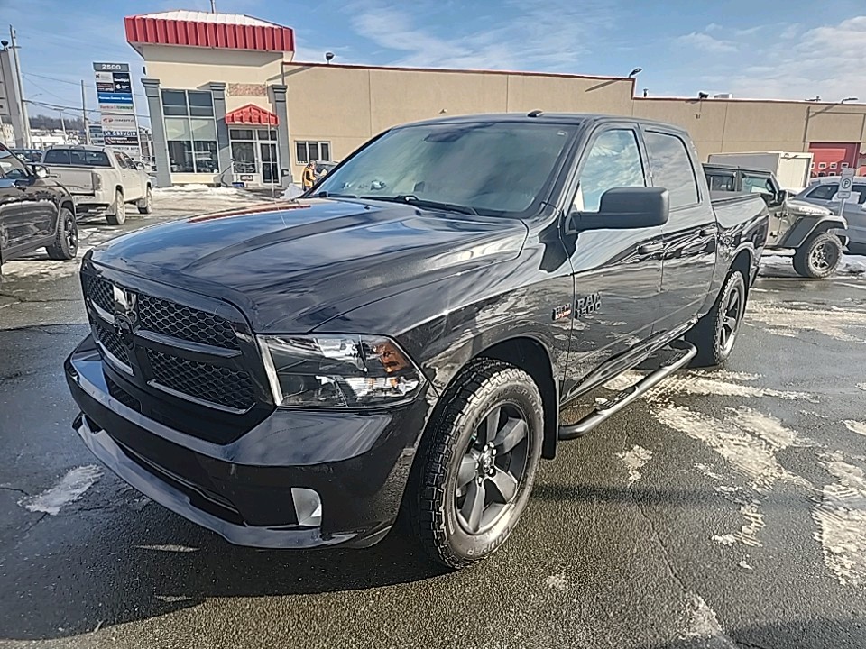 2017 RAM 1500 ST - 91,741km