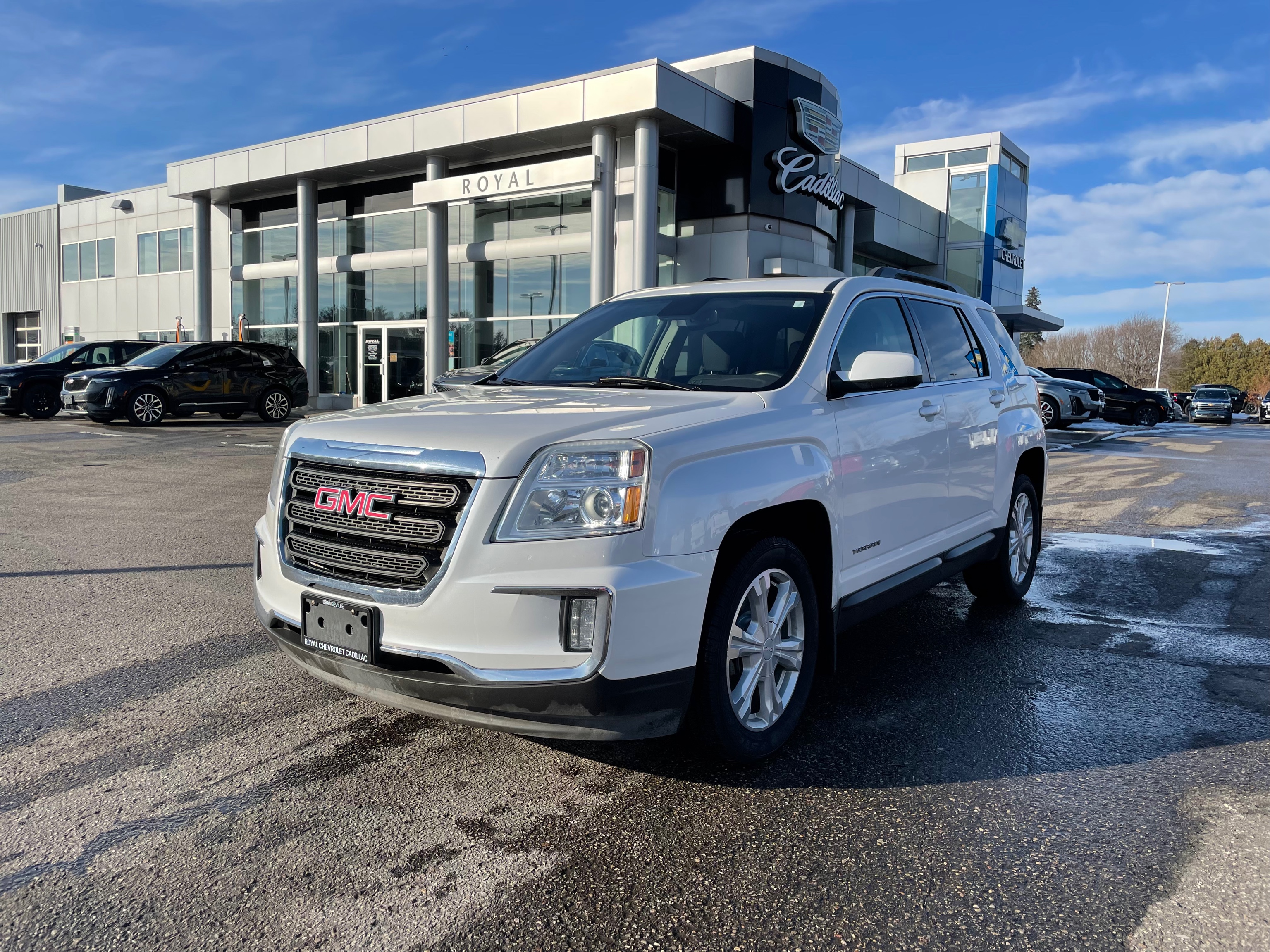 2017 GMC Terrain SLE-2 - 163,367km