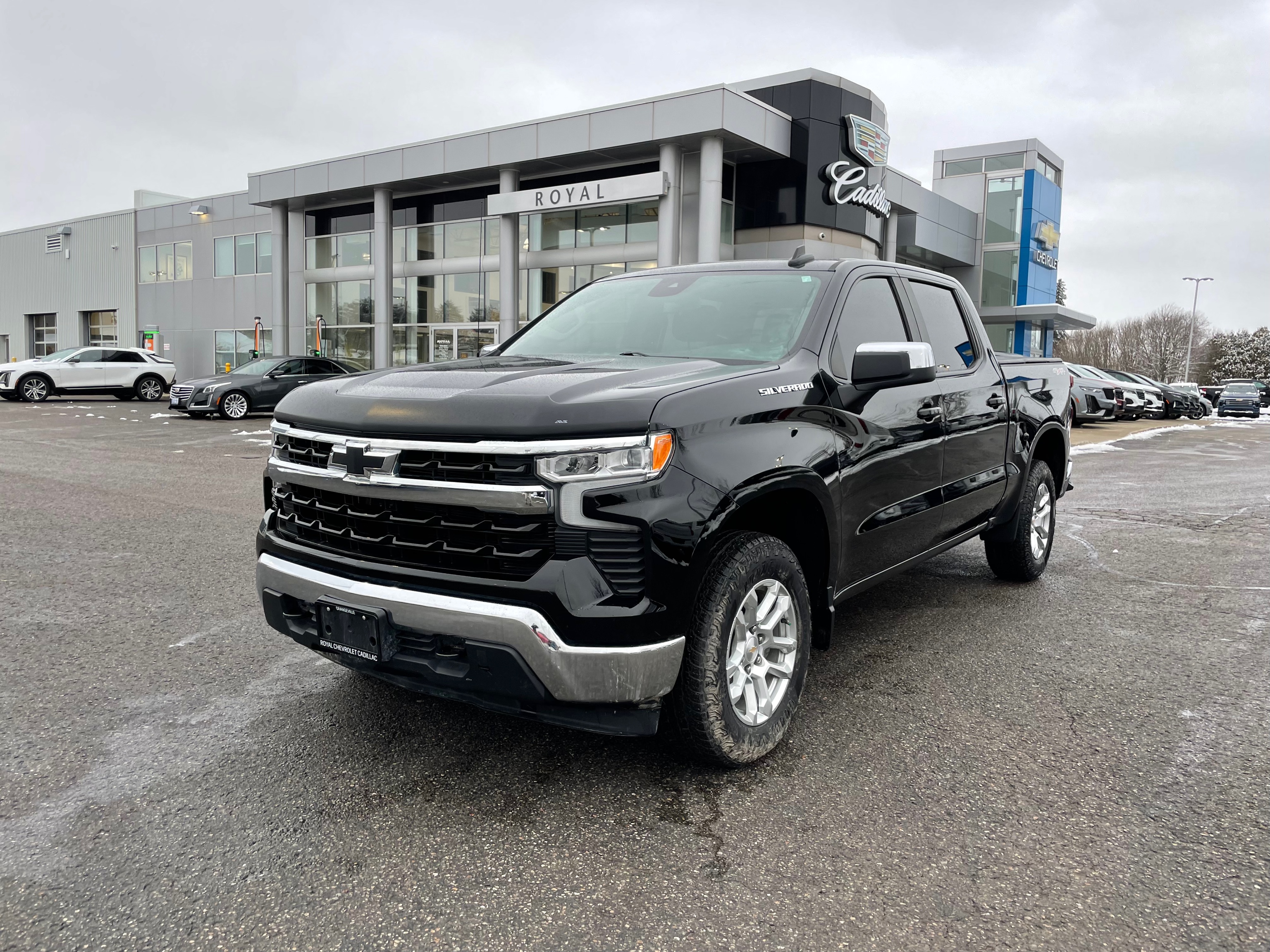 2022 Chevrolet Silverado 1500 LT - 59,771km