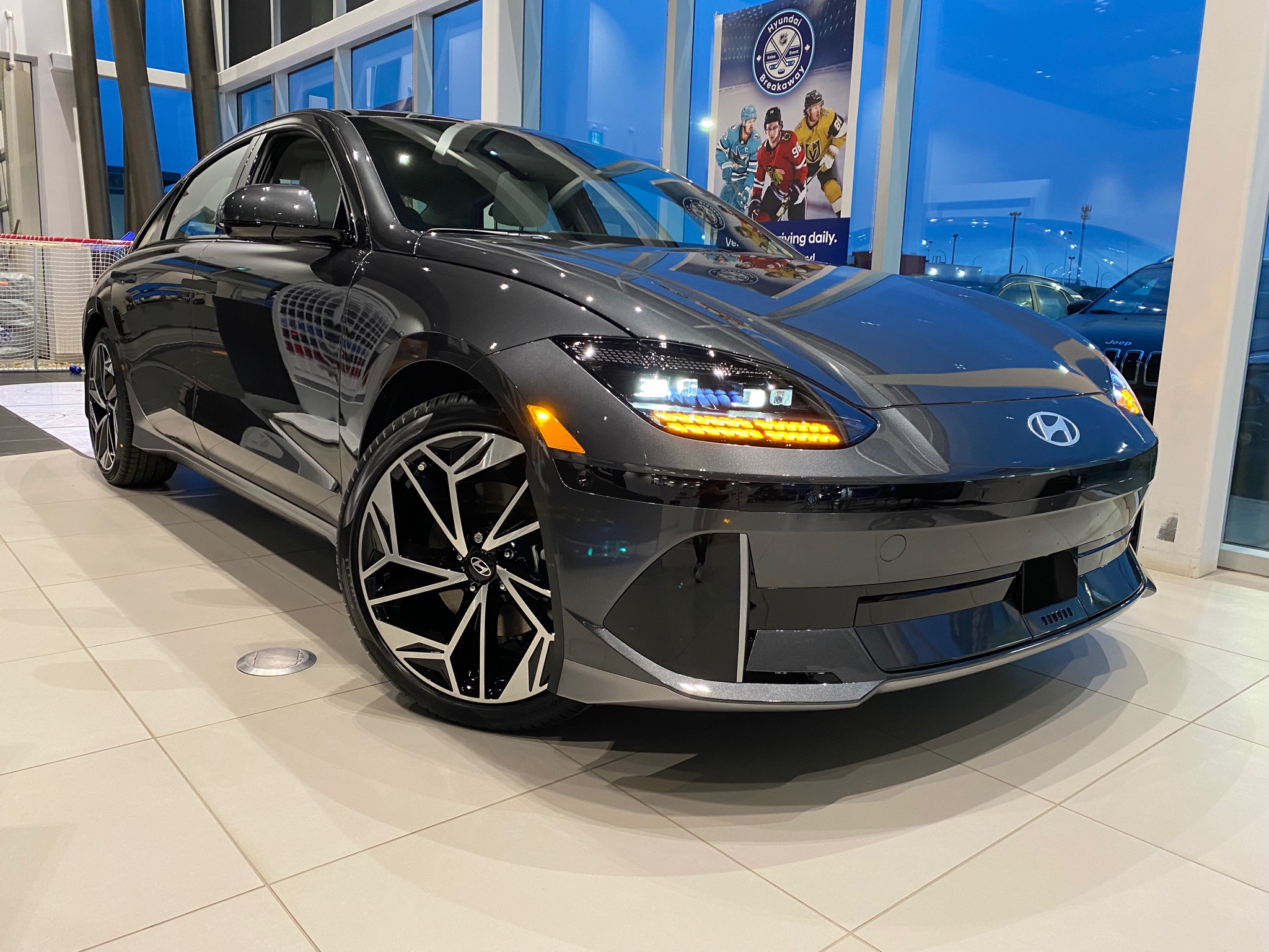 2024 Hyundai IONIQ 6 Preferred Long Range w/Ultimate Package - 38km