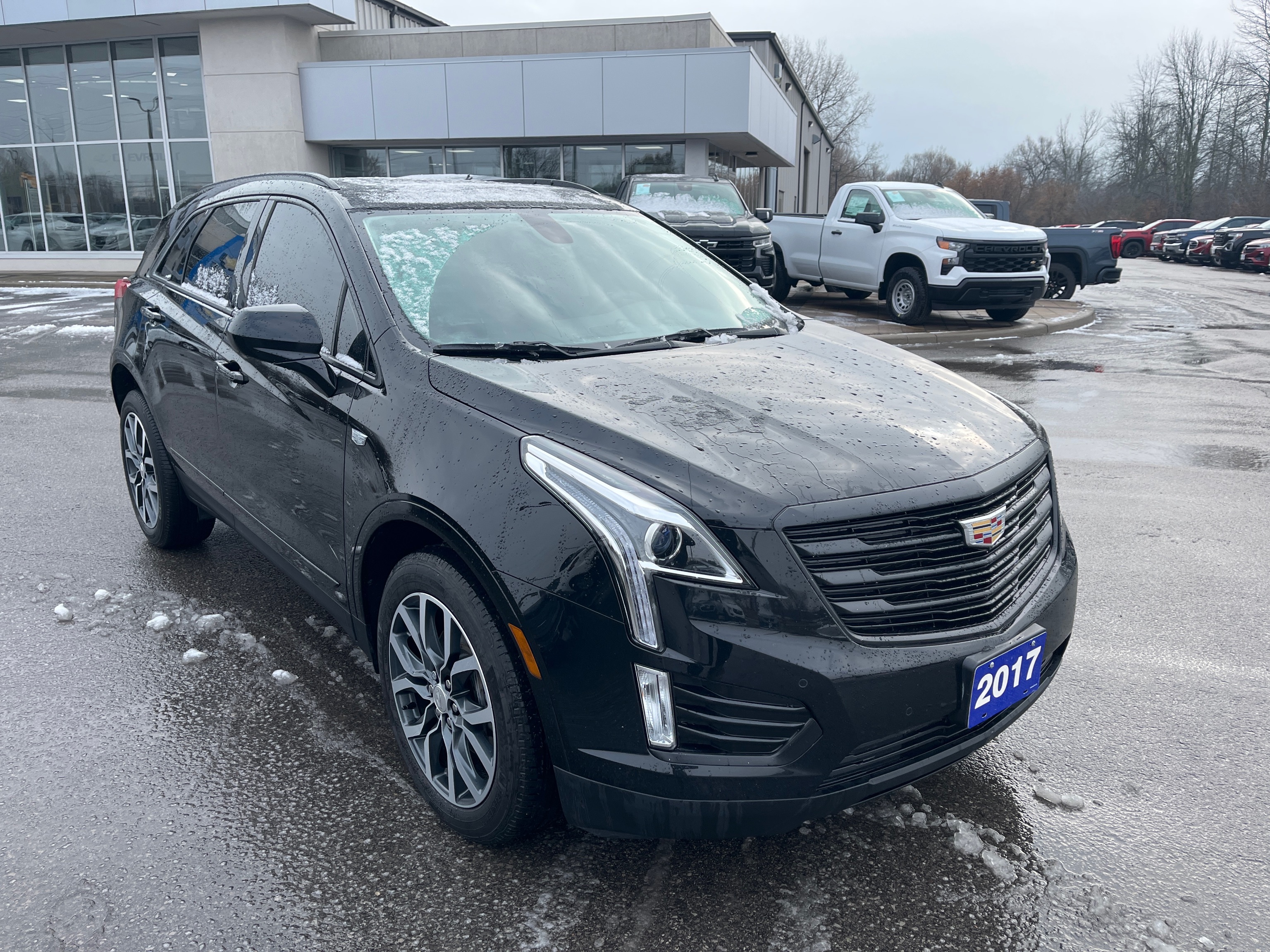 2017 Cadillac XT5 Luxury - 56,557km