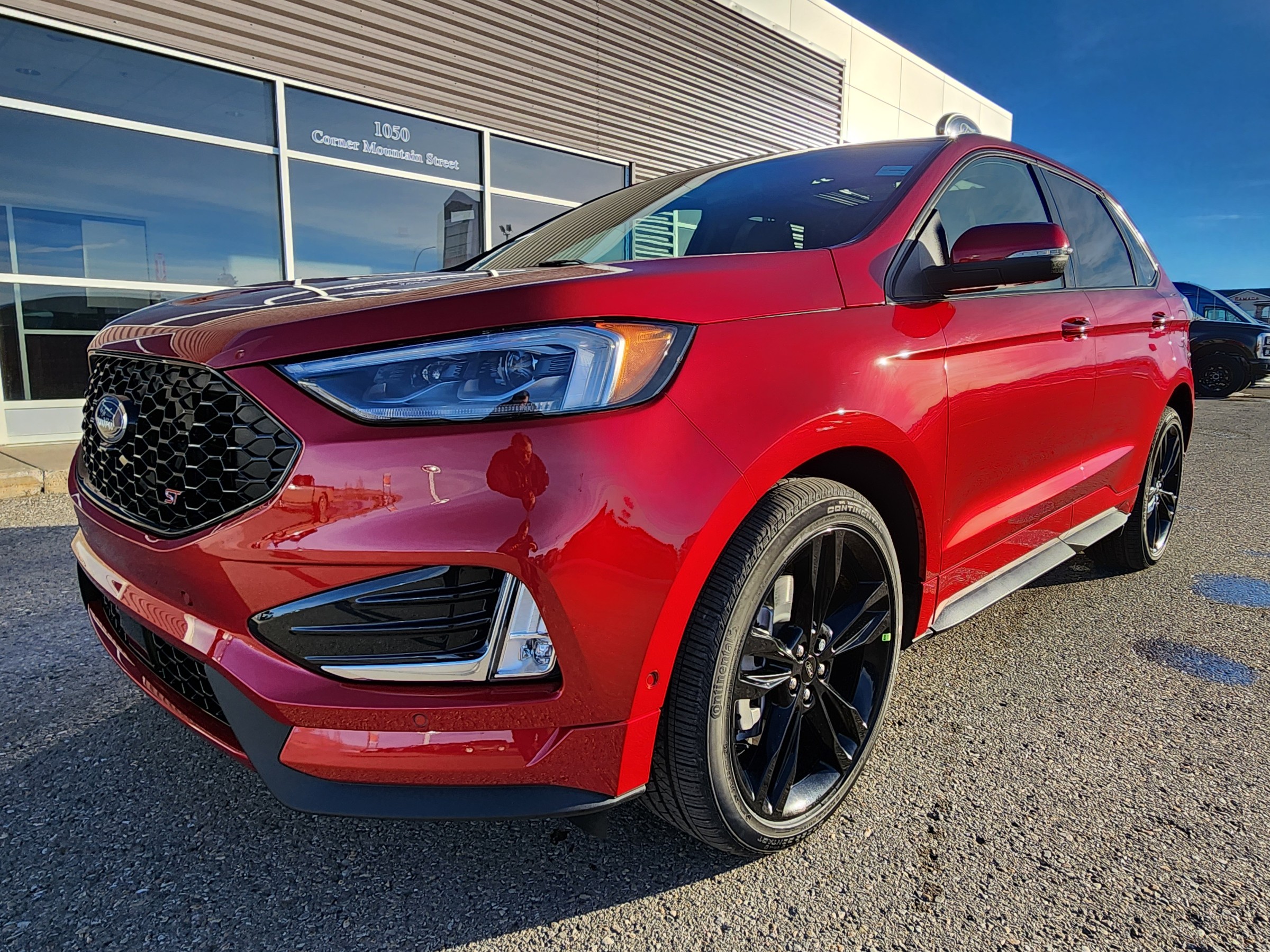 2024 Ford Edge ST - 27km