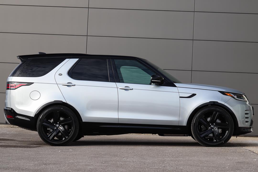 2024 Land Rover Discovery