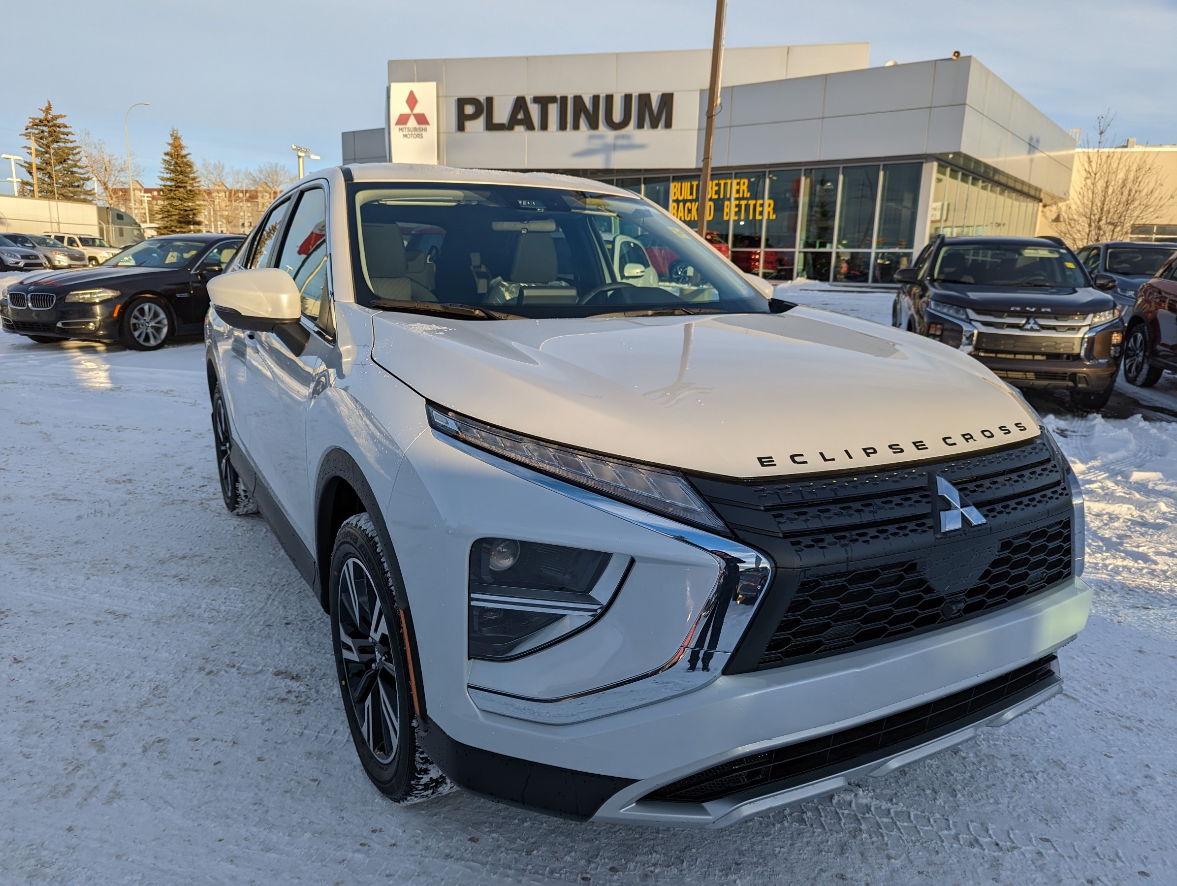 2024 Mitsubishi Eclipse Cross SE - 8km