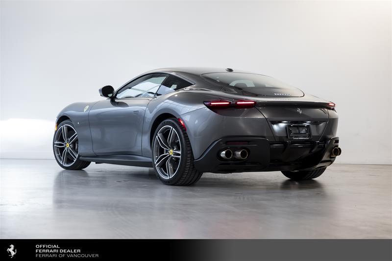 2022 Ferrari Roma