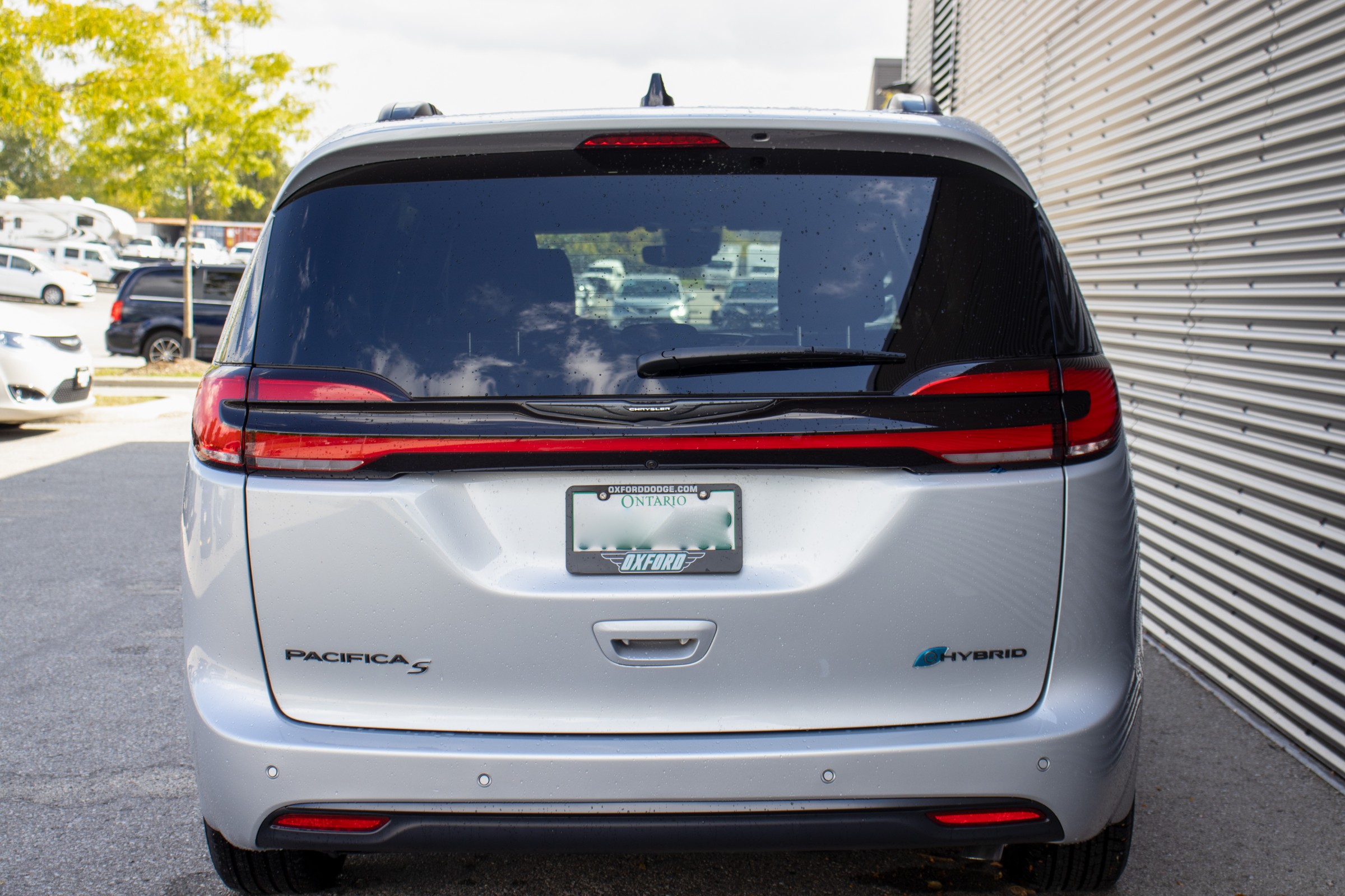 2024 Chrysler Pacifica Hybrid