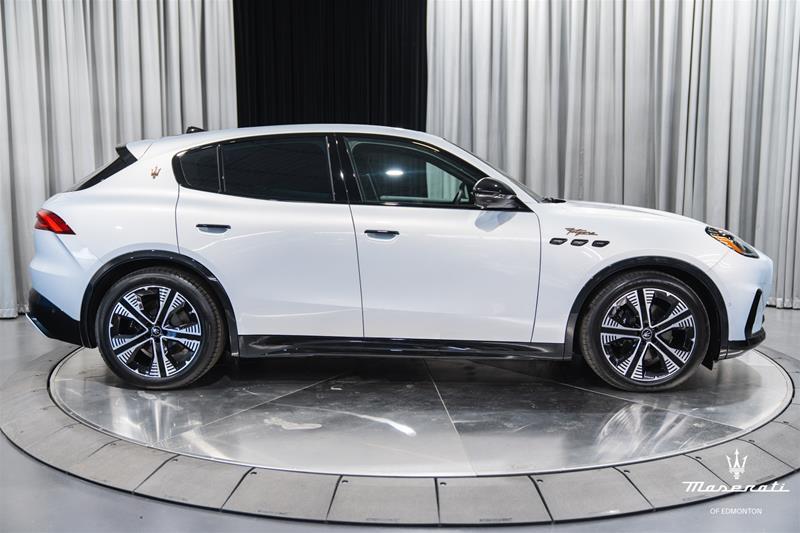 2025 Maserati Grecale Folgore