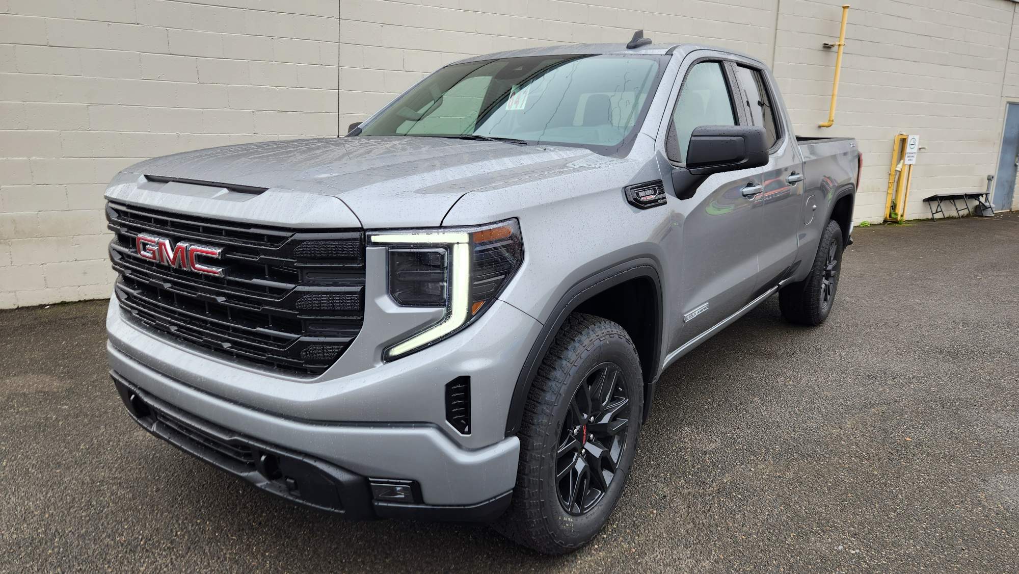 2025 GMC Sierra 1500