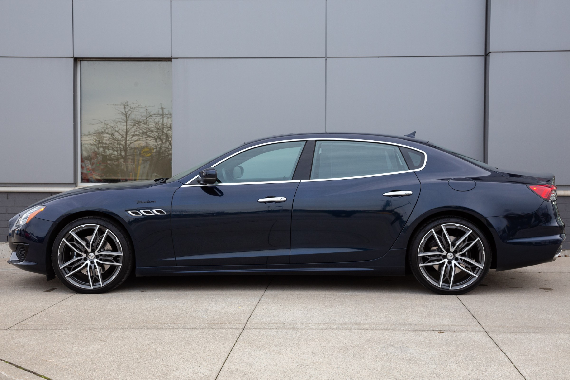 2023 Maserati Quattroporte