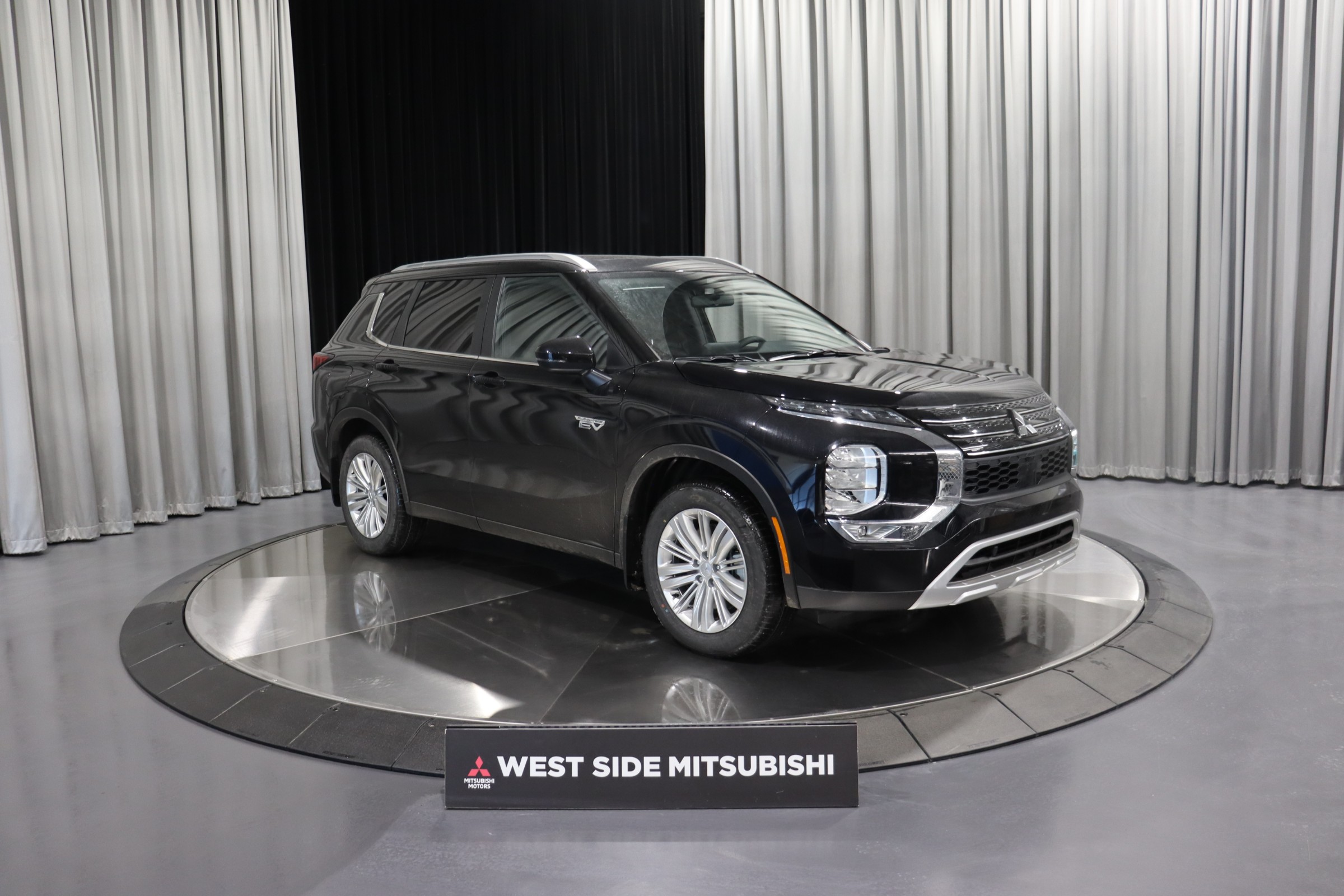 2025 Mitsubishi Outlander PHEV