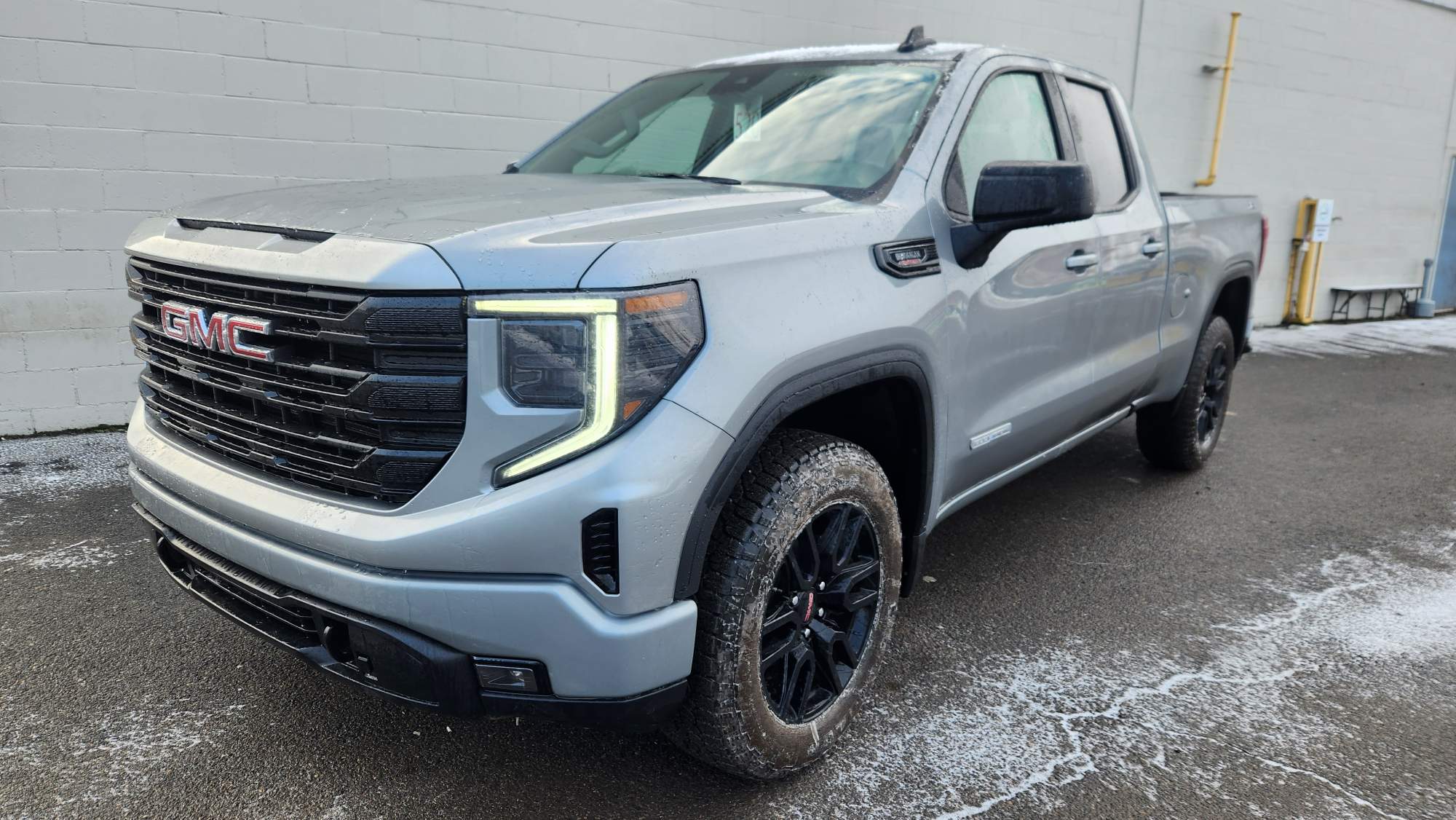 2025 GMC Sierra 1500