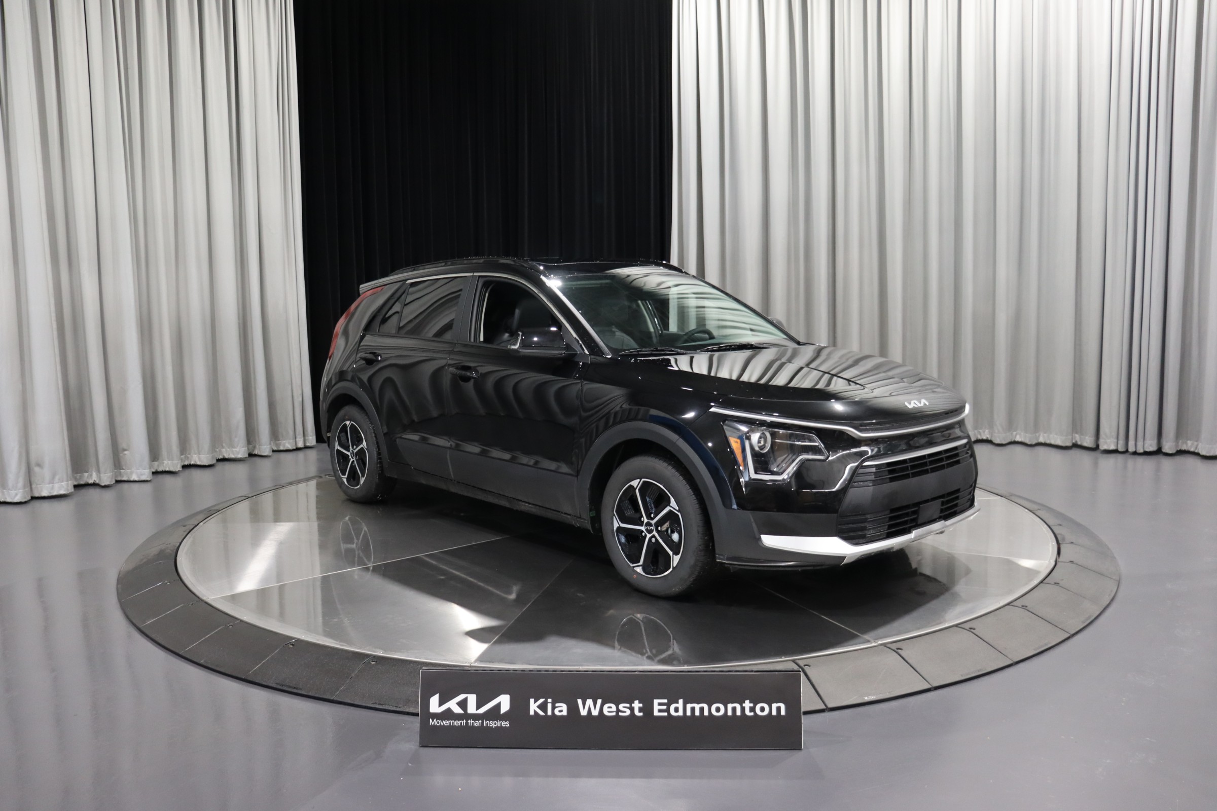 2025 Kia Niro Plug-In Hybrid