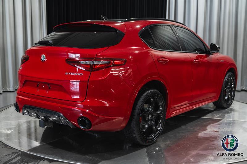 2022 Alfa Romeo Stelvio