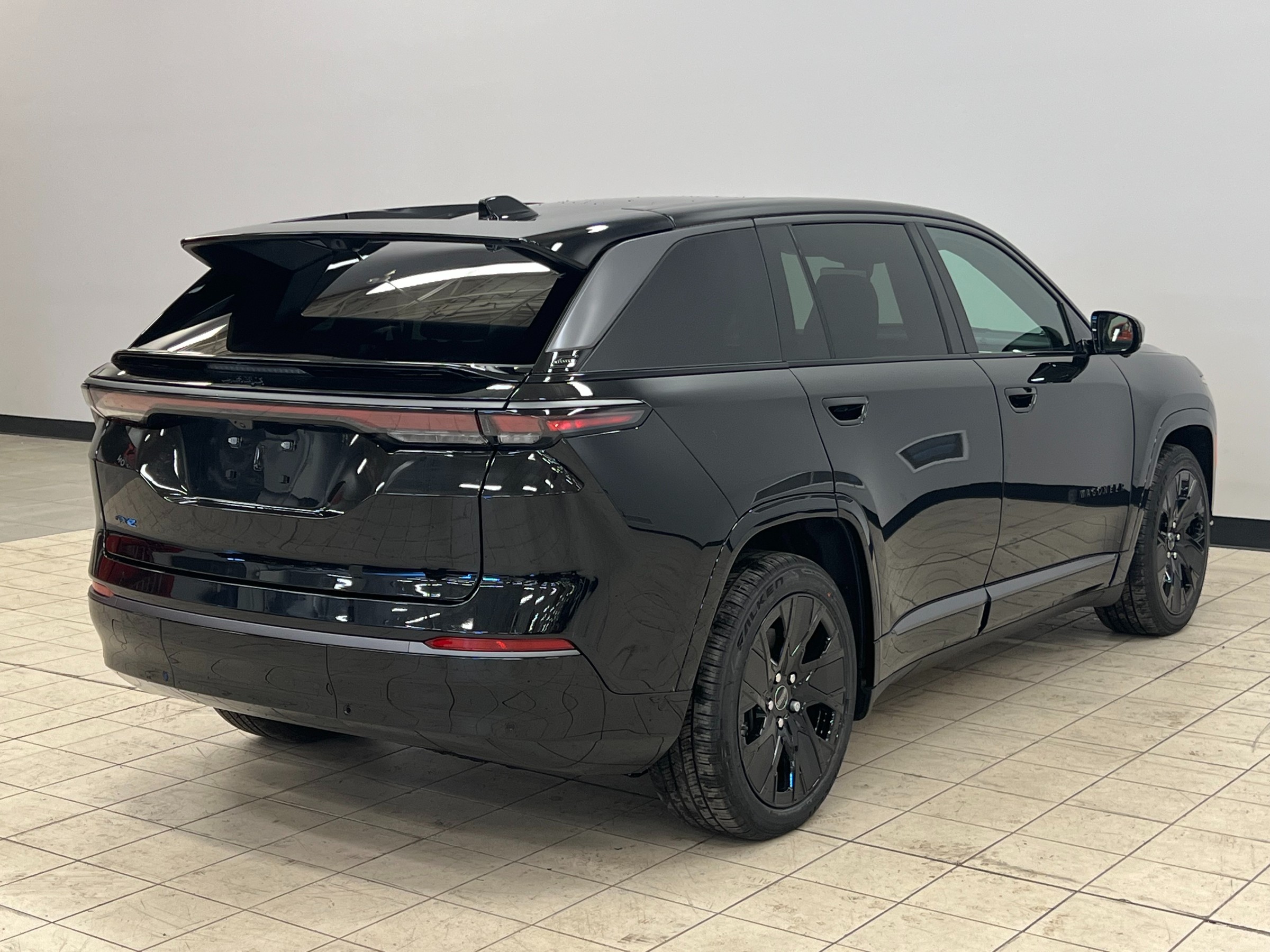 2024 Jeep Wagoneer S