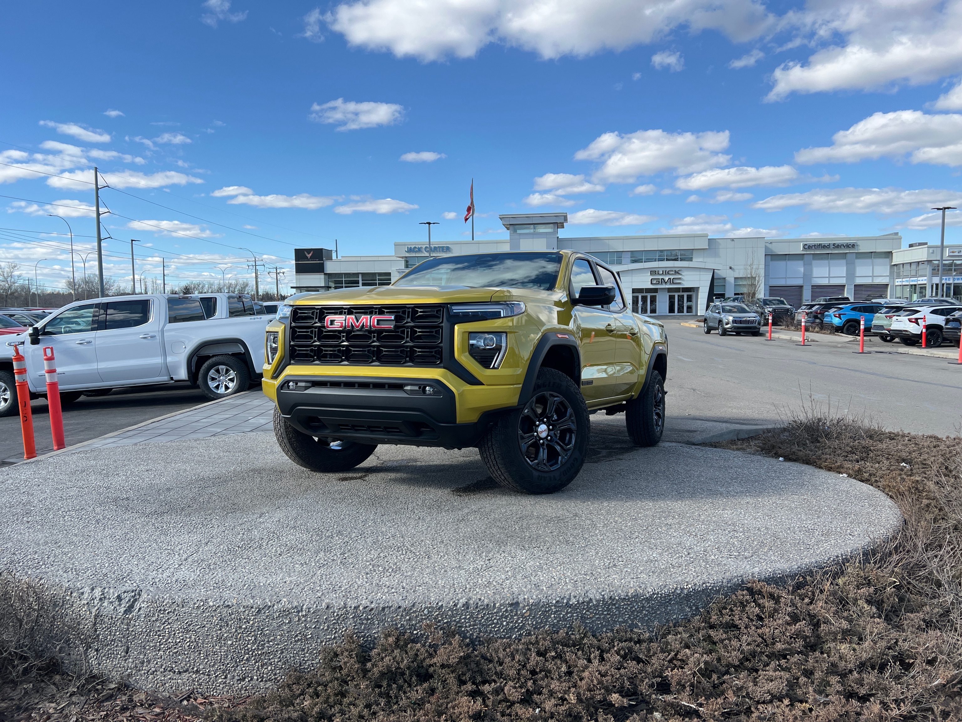 2024 GMC Canyon