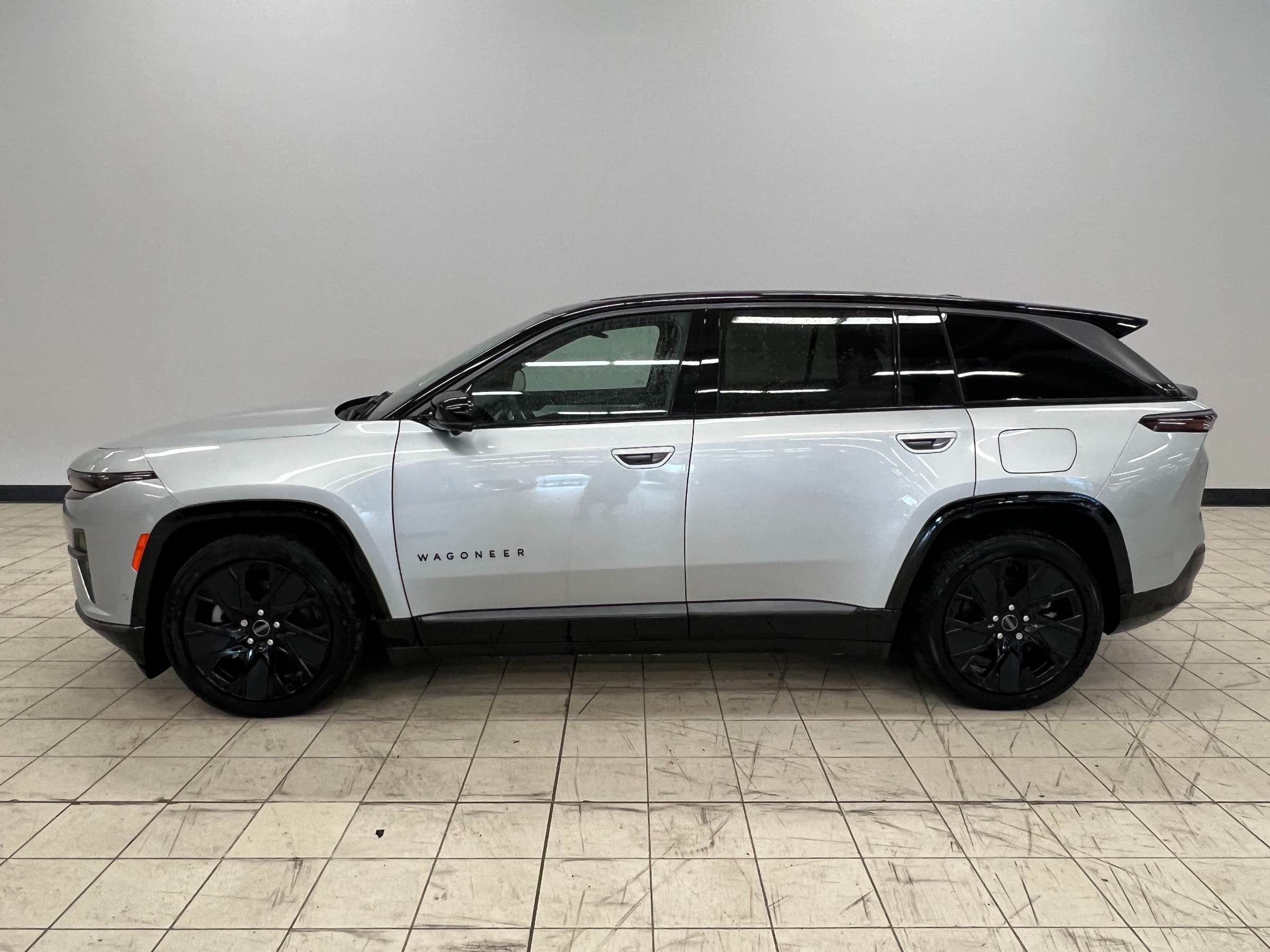 2024 Jeep Wagoneer S