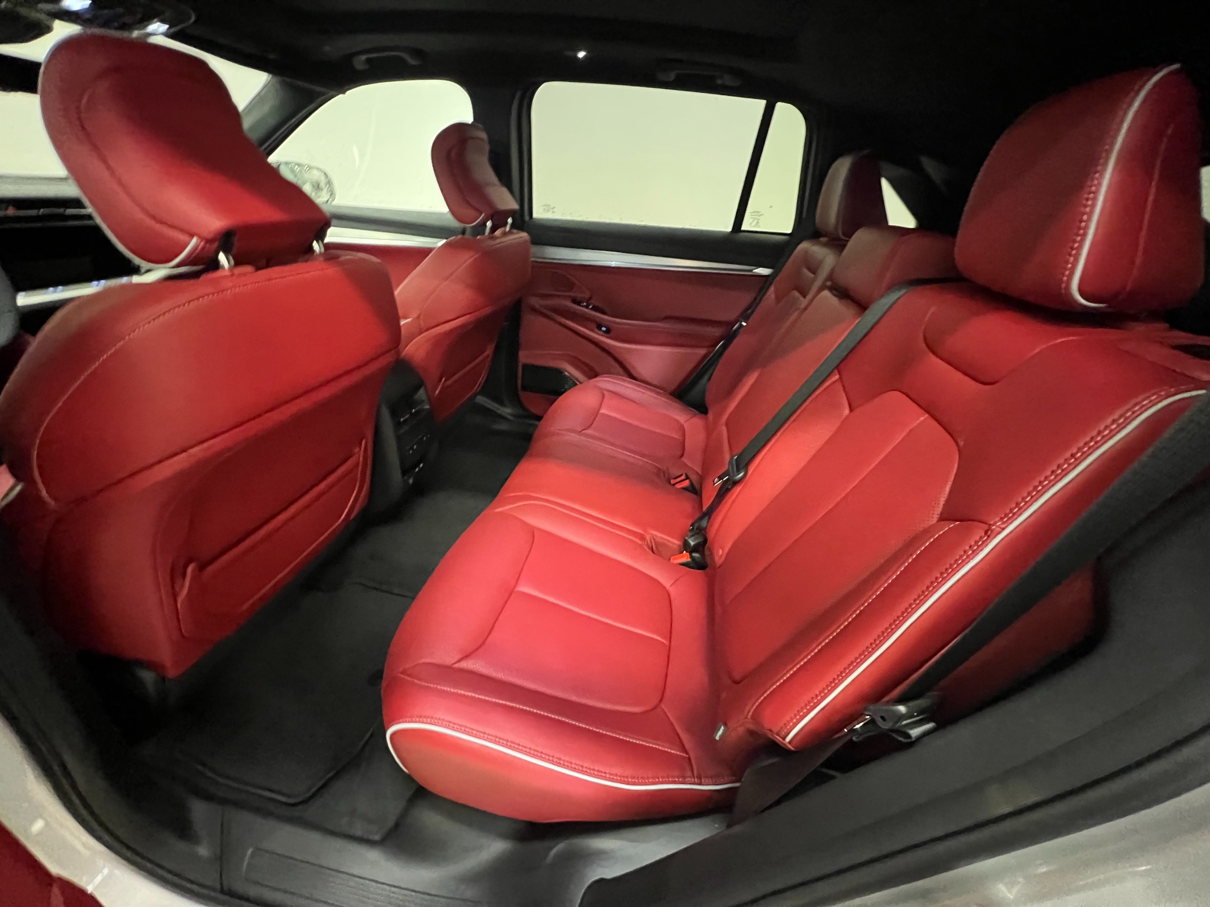 2024 Jeep Wagoneer S