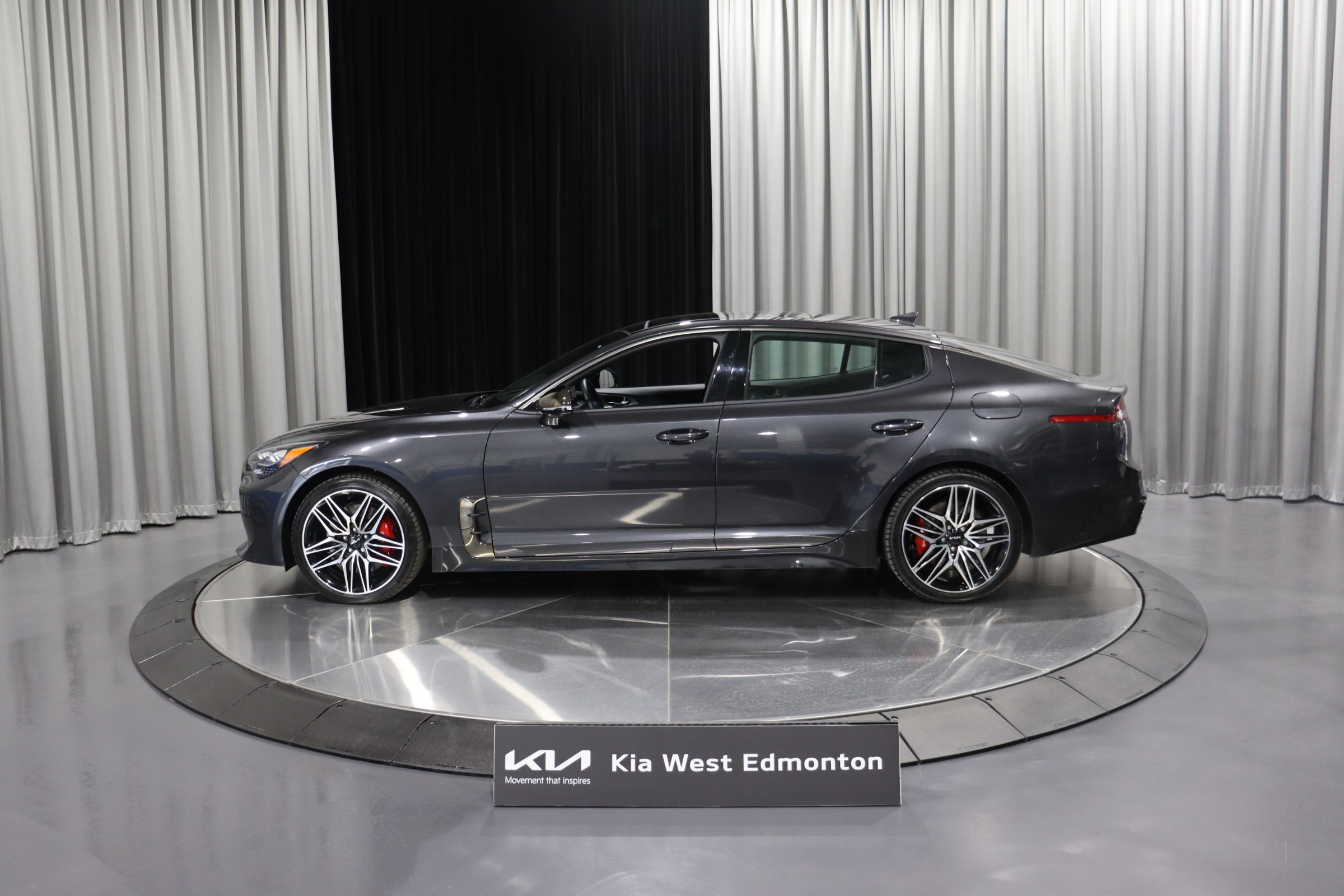 2023 Kia Stinger