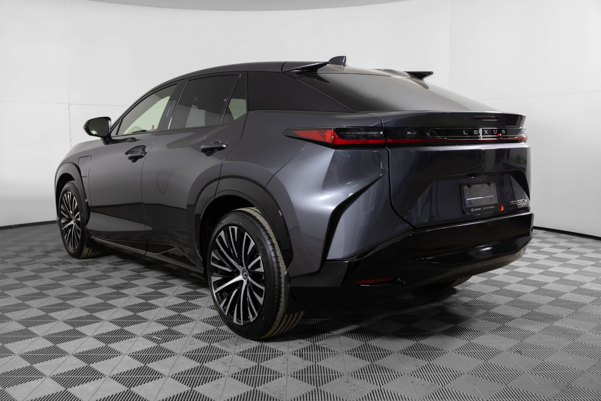 2025 Lexus RZ 450e