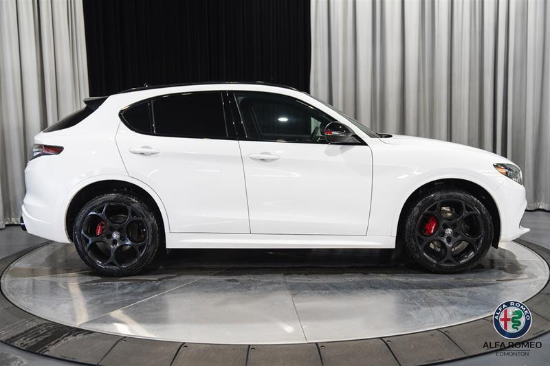 2025 Alfa Romeo Stelvio