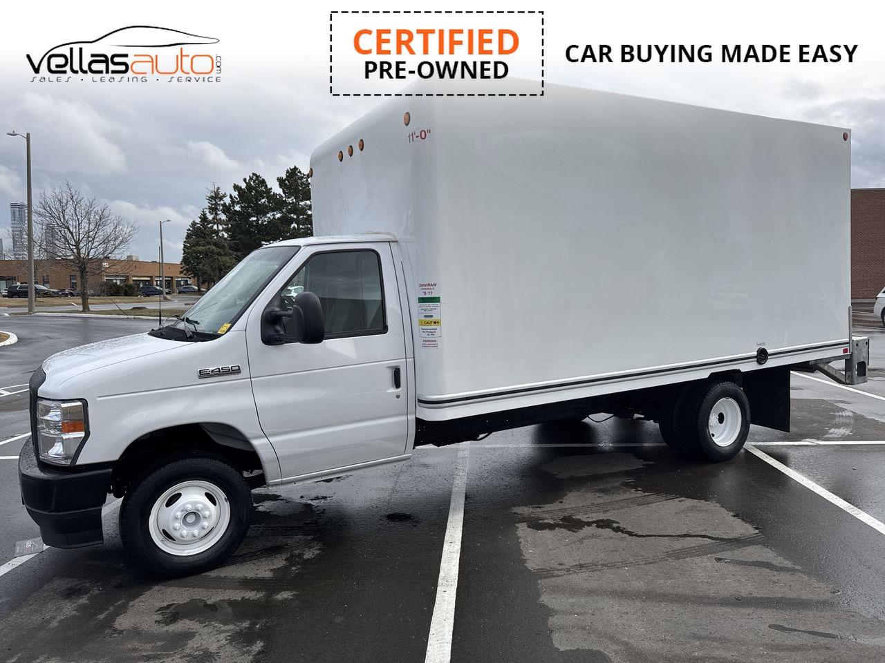 2023 Ford E-450 Cutaway