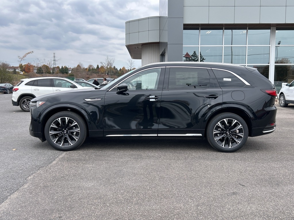 2025 Mazda CX-90 MHEV