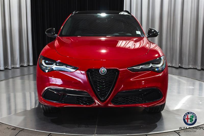 2025 Alfa Romeo Stelvio