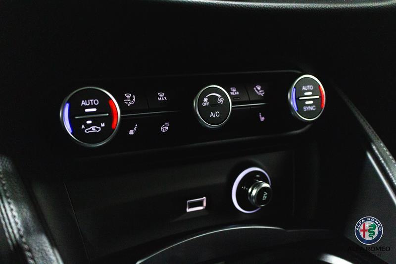 2025 Alfa Romeo Stelvio