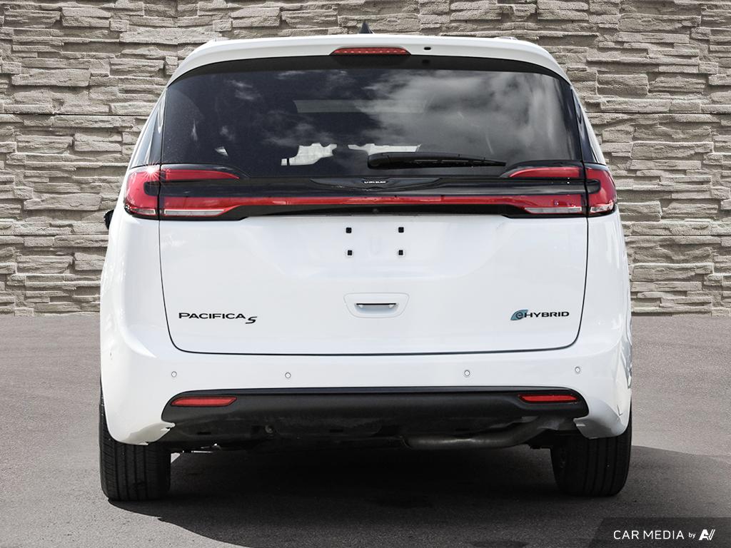 2024 Chrysler Pacifica Hybrid