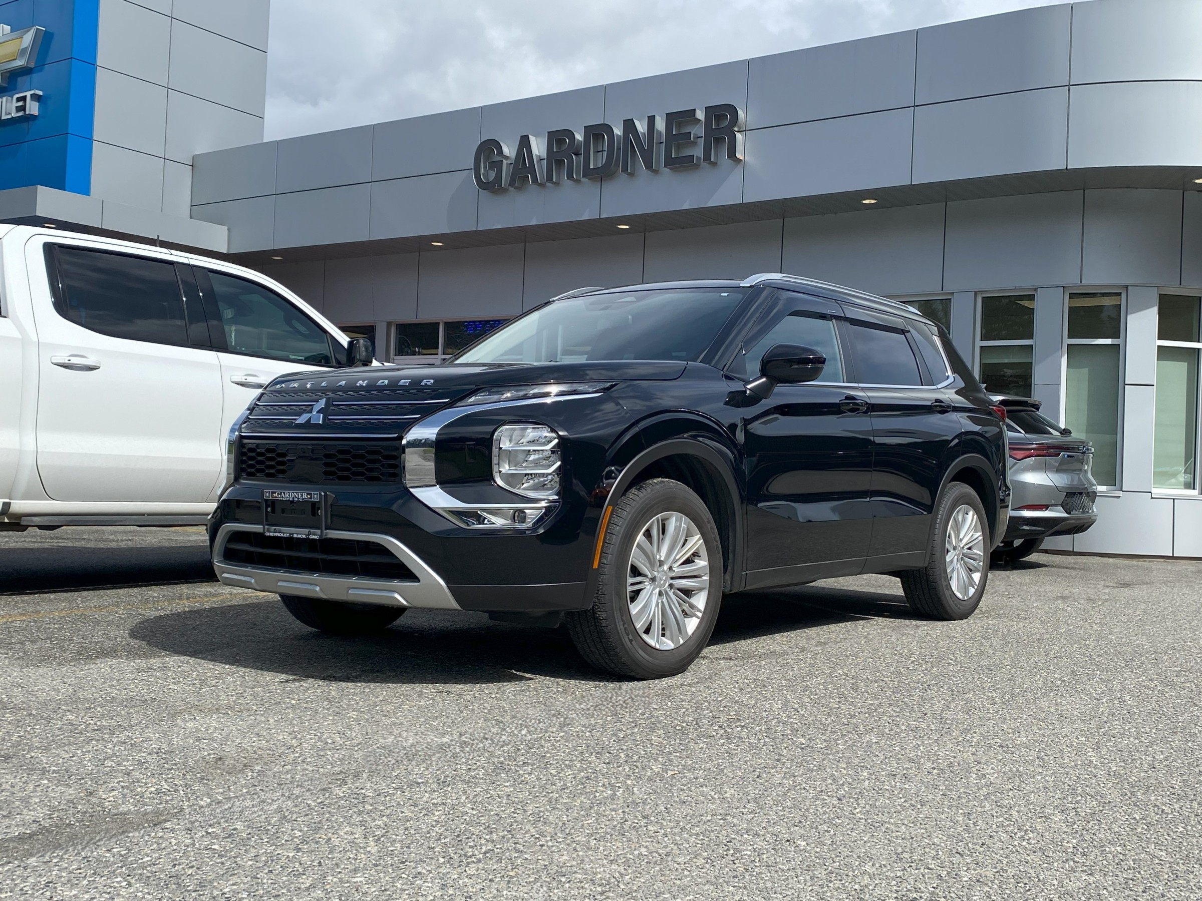 2023 Mitsubishi Outlander