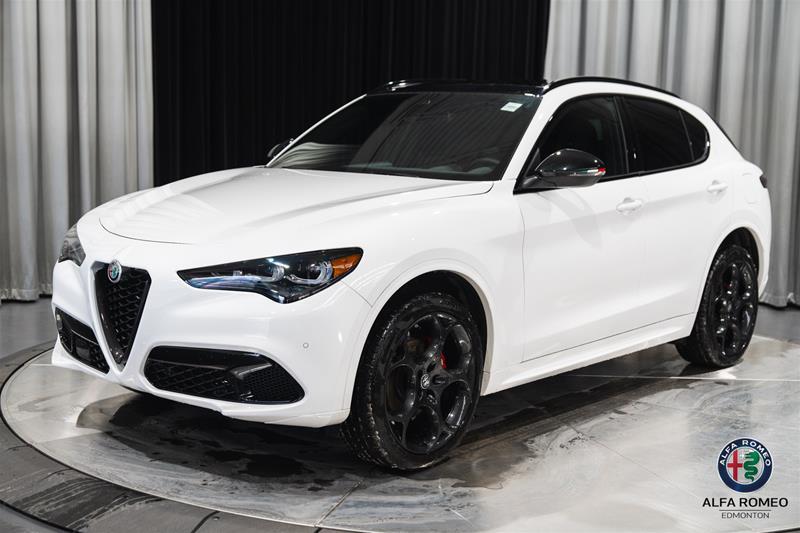 2025 Alfa Romeo Stelvio