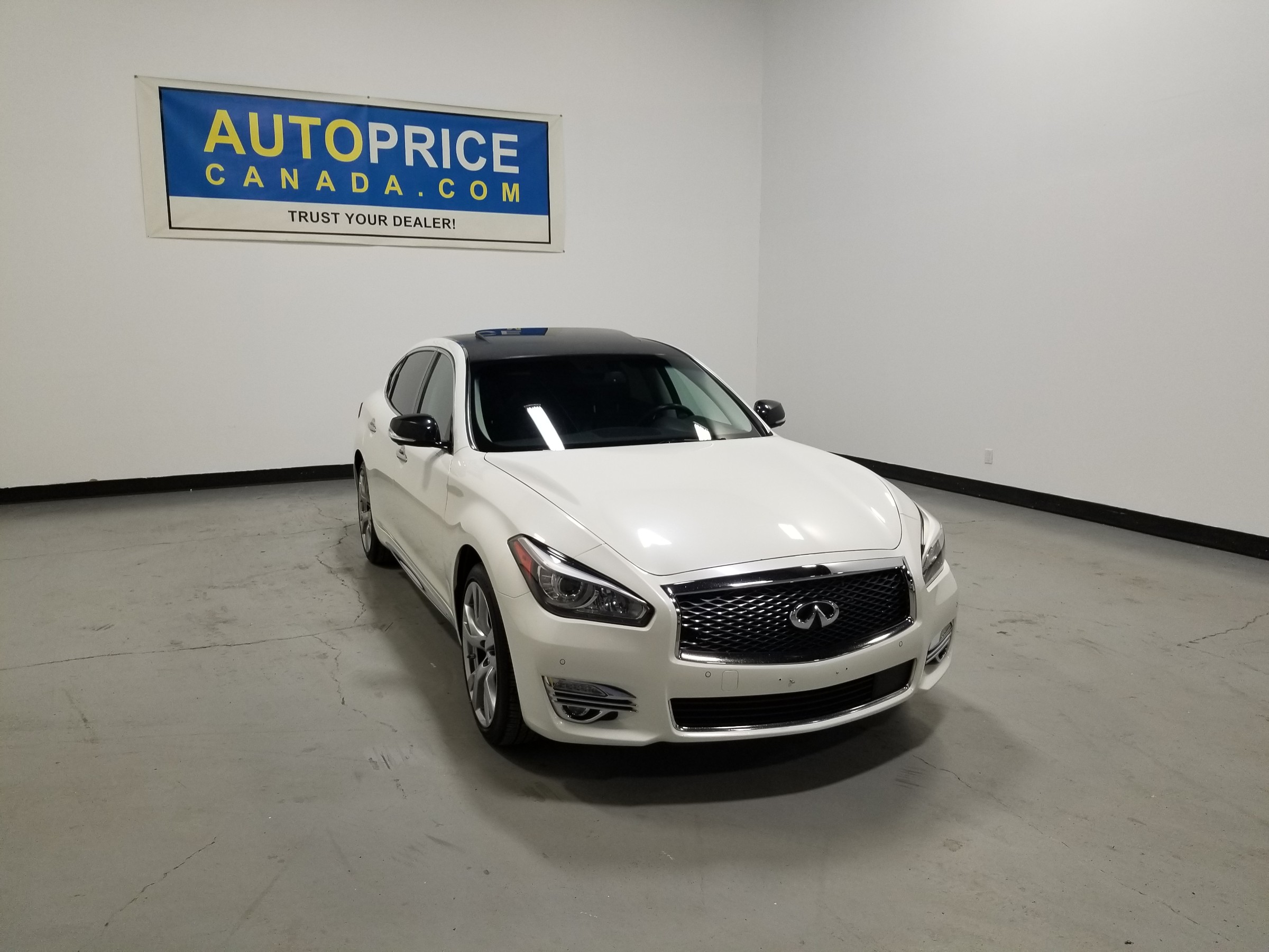 2019 Infiniti Q70L