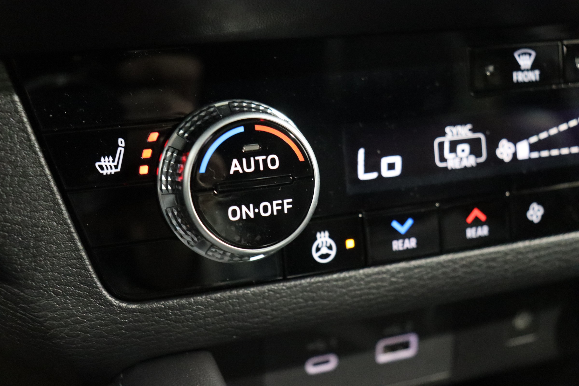 2025 Mitsubishi Outlander PHEV