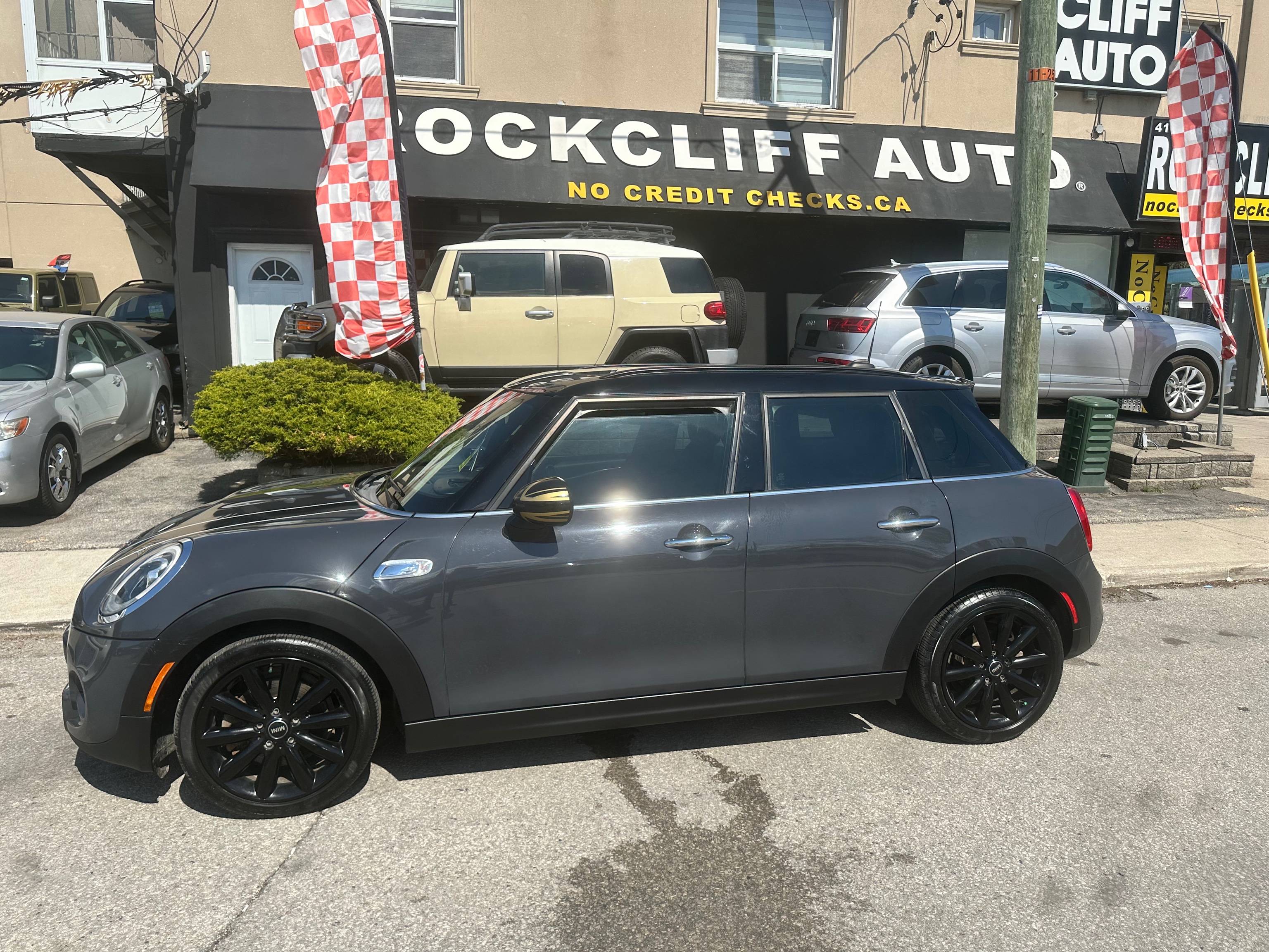 2016 MINI 5 Door