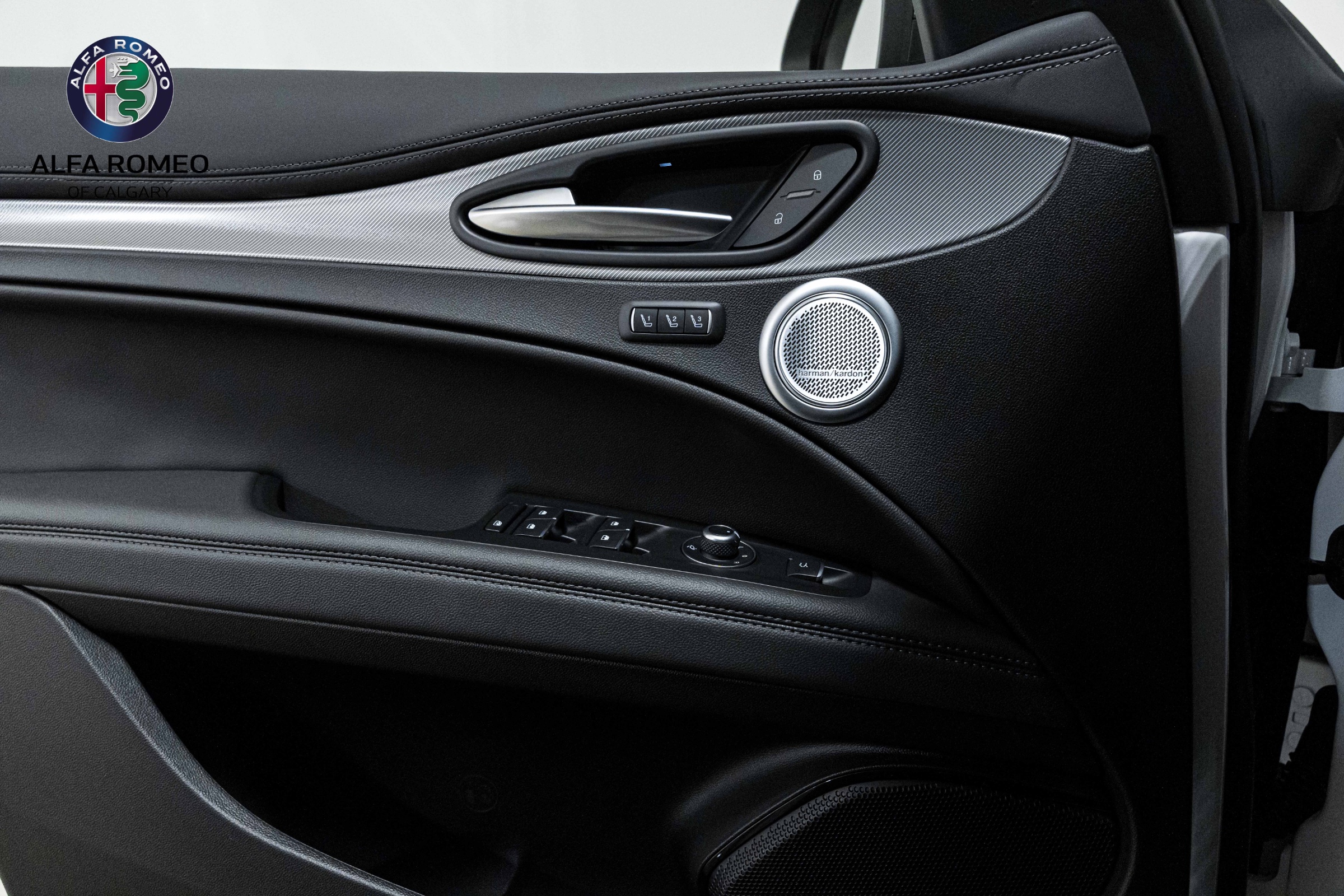 2024 Alfa Romeo Stelvio