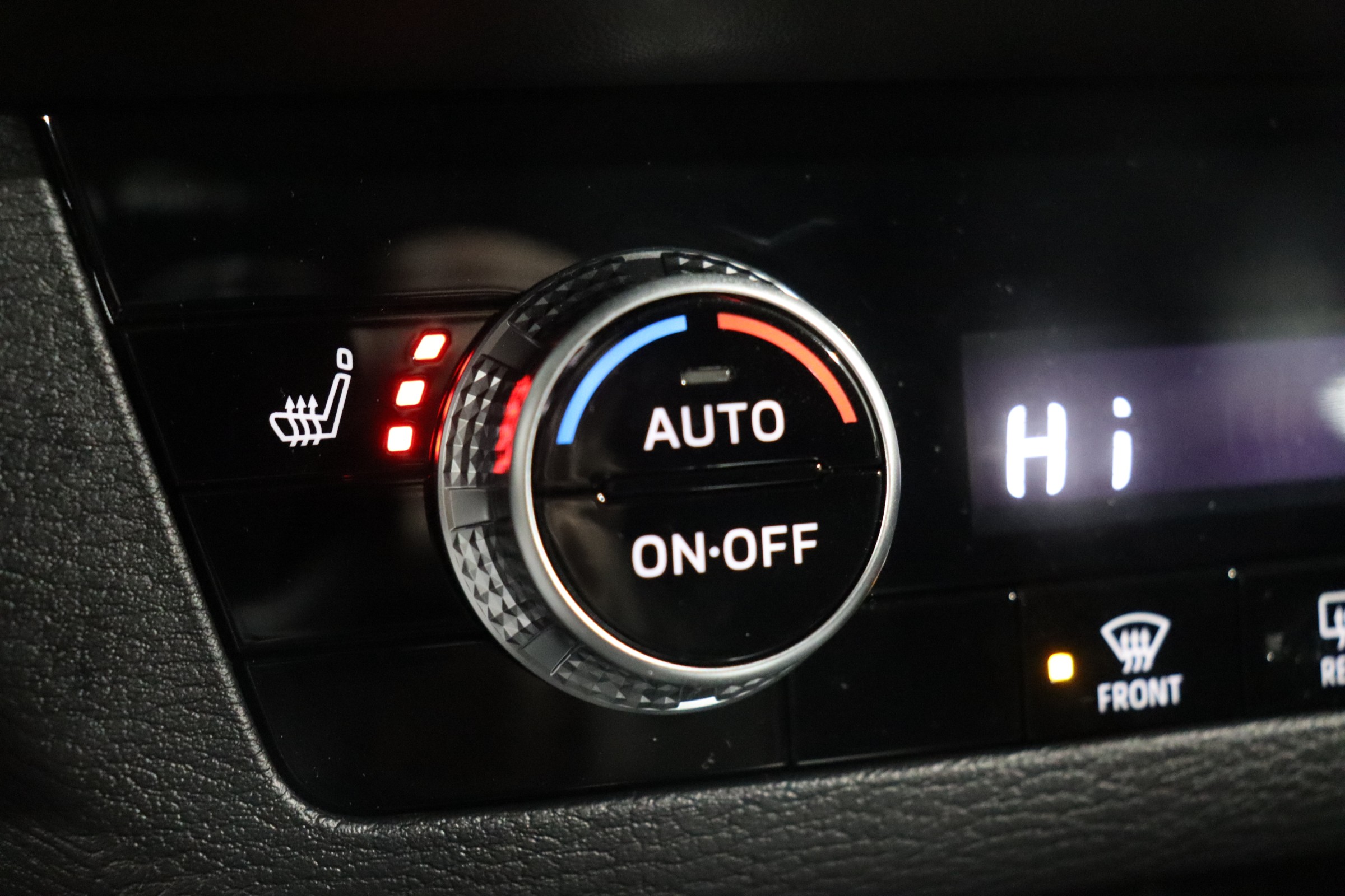 2025 Mitsubishi Outlander PHEV